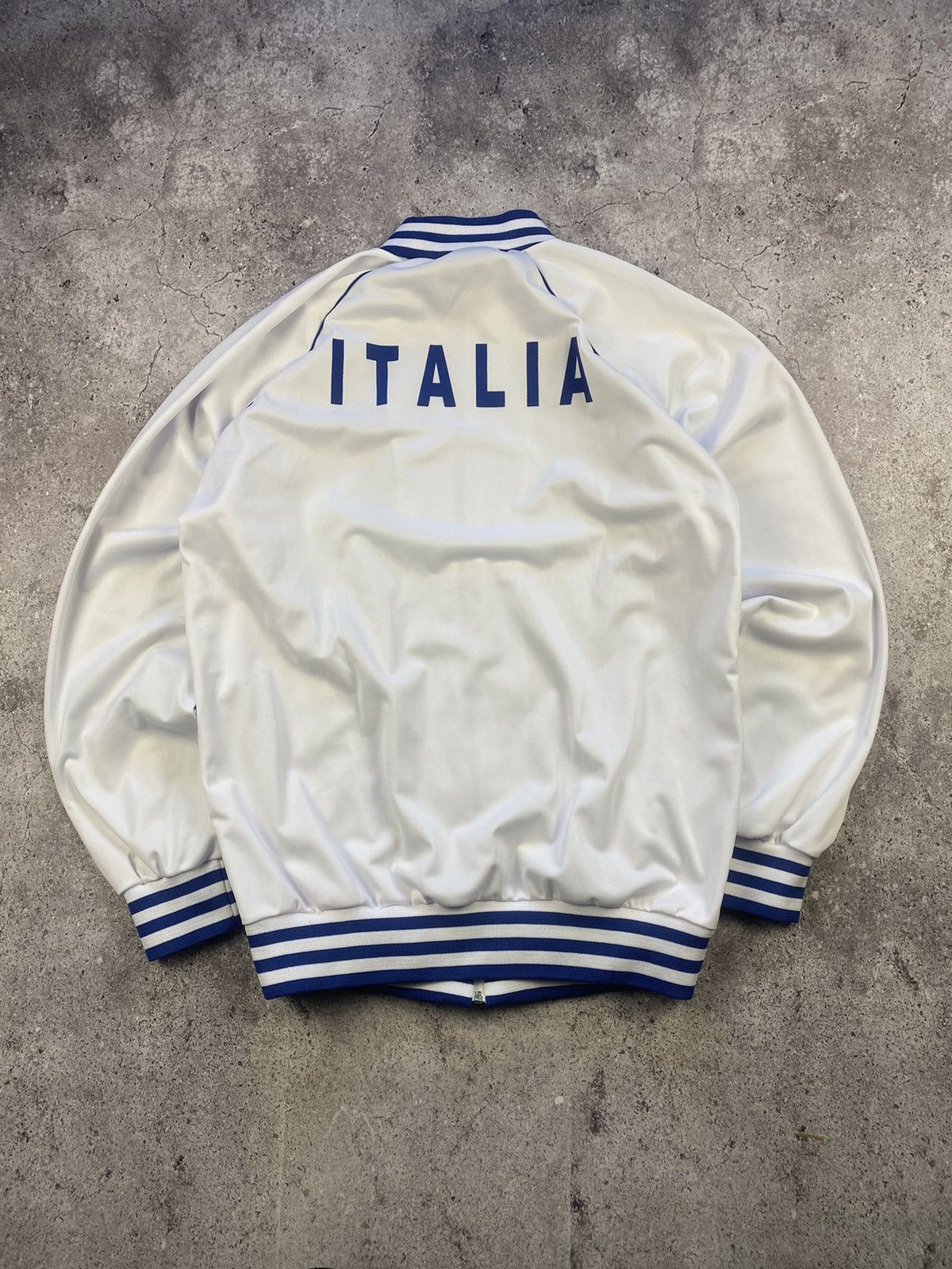 Vintage Vintage RARE Italia Big Logo Zip Track Jacket Y2K Size US L / EU 52-54 / 3 - 1 Thumbnail