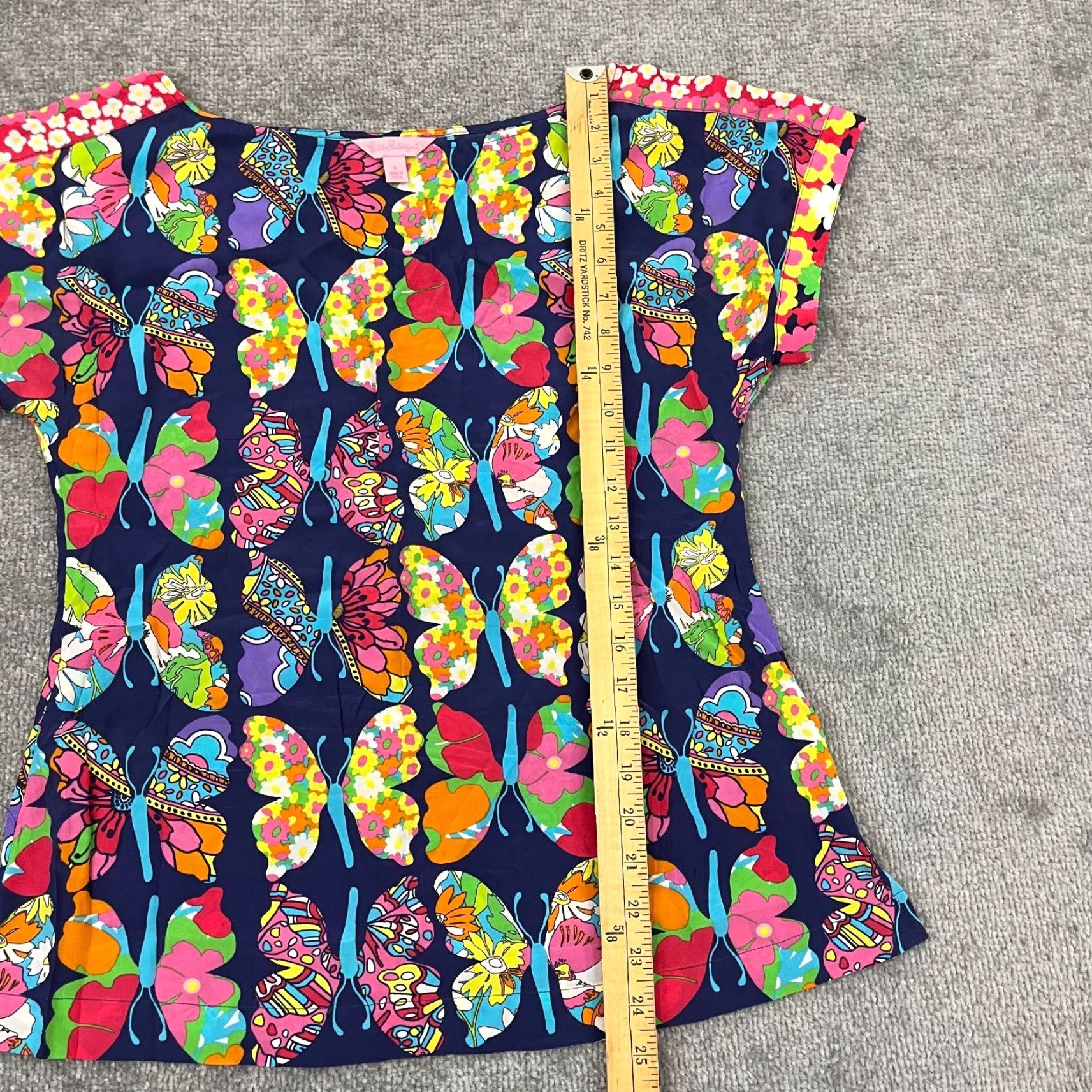 Lilly Pulitzer Lilly Pulitzer Top Womens Small Blue Colorful Butterfly 100% Silk Round Size S / US 4 / IT 40 - 3 Thumbnail