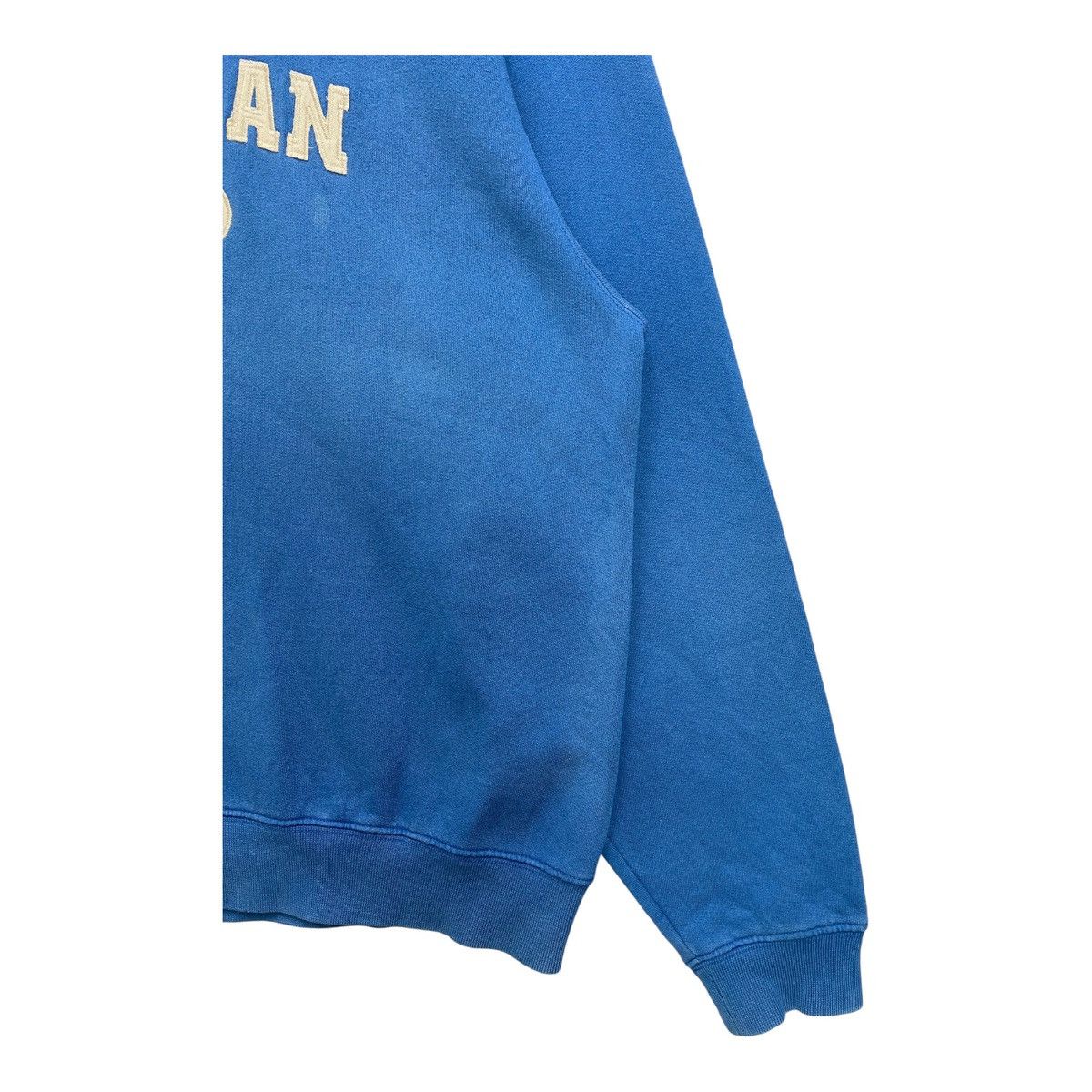 L.L. Bean Vintage LL Bean Sweatshirt Spellout Pullover Crewneck Size L Size US L / EU 52-54 / 3 - 3 Thumbnail