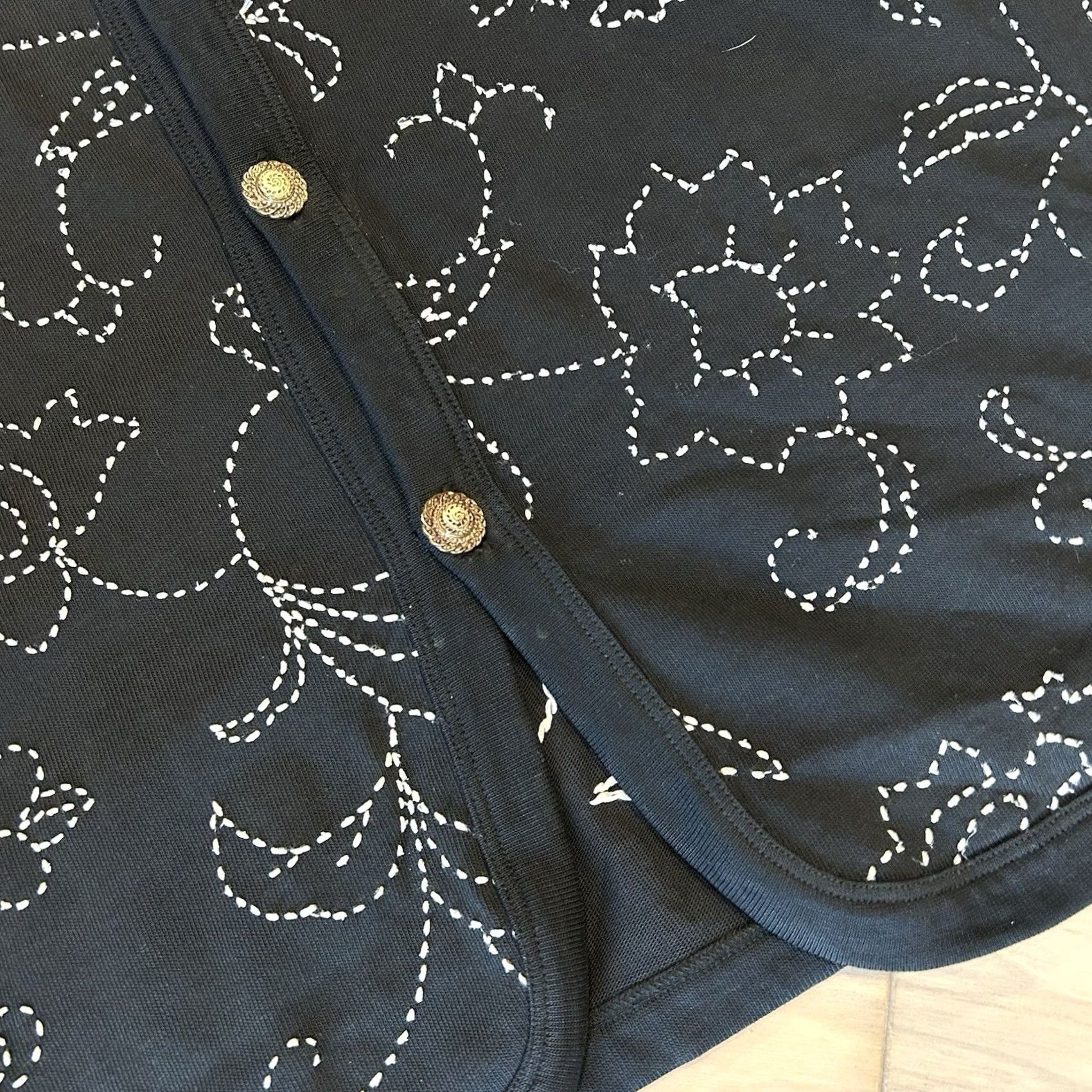 Vivienne Tam Vivienne Tam East Wind Code Embroidered Knit Black Cardigan Women’s 1 Size XS / US 0-2 / IT 36-38 - 4 Thumbnail