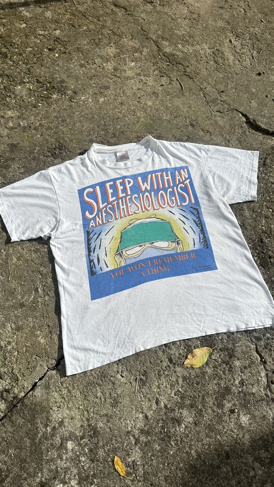 Vintage VTG ‘90s Sleep With An Anaesthesiologist Medicine Tee Shirt Size US XL / EU 56 / 4 - 2 Thumbnail