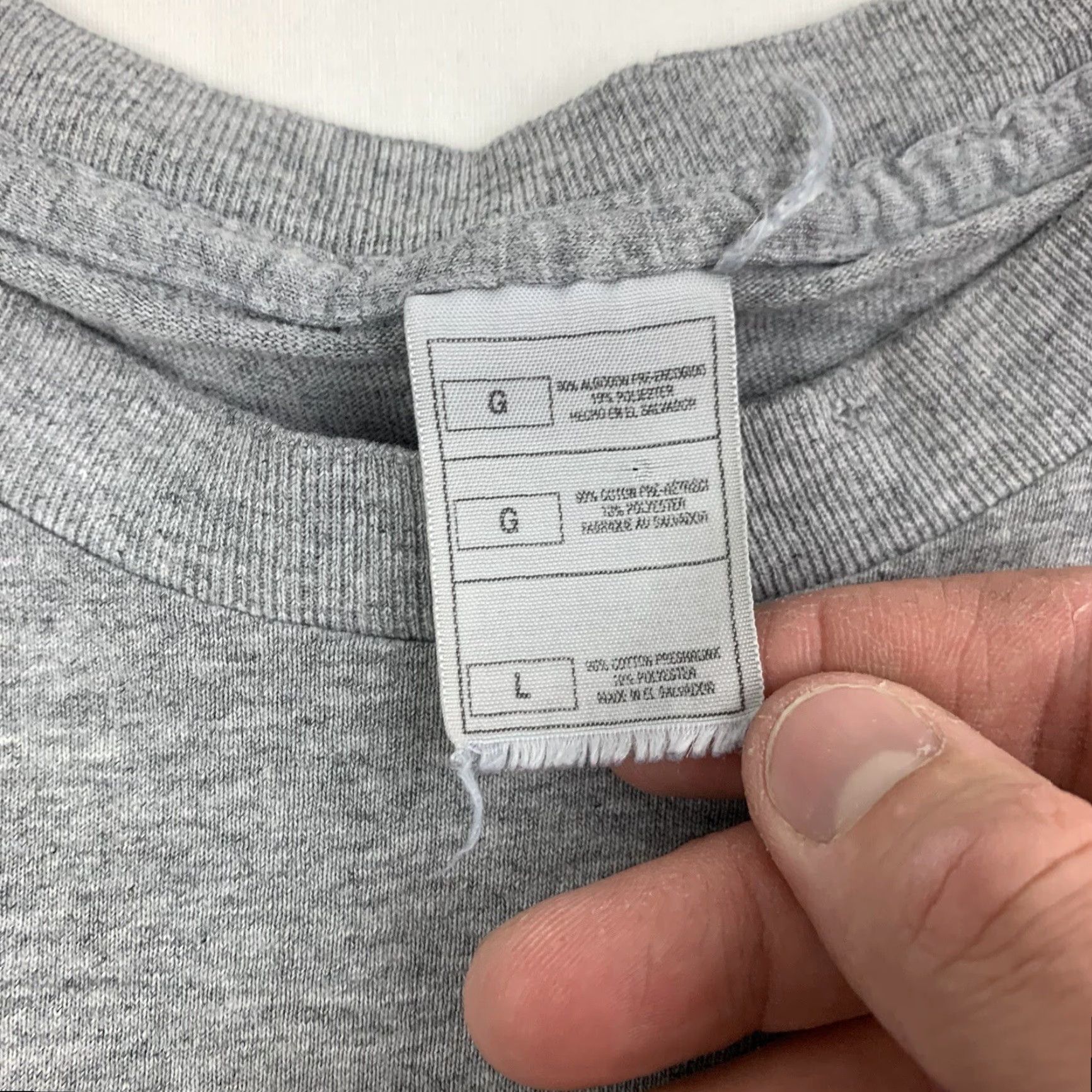 Fruit Of The Loom VINTAGE Fruit of the Loom T-Shirt Men Adult Large Gray Funny Grunge Y2K 90s Worn Size US L / EU 52-54 / 3 - 5 Thumbnail