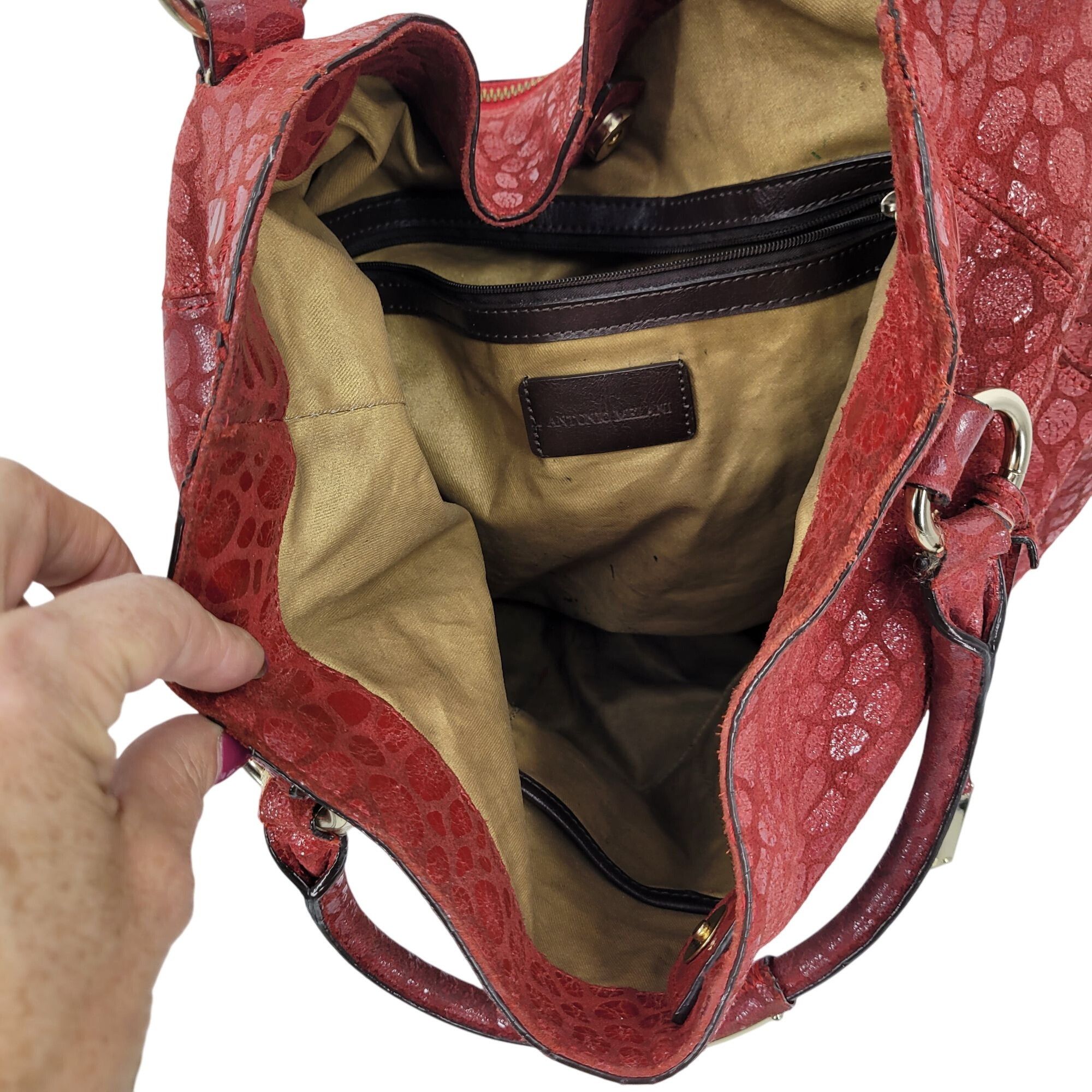 Designer Antonio Melani Red Pebble Textured Leather Hobo Satchel Shou Size ONE SIZE - 9 Thumbnail