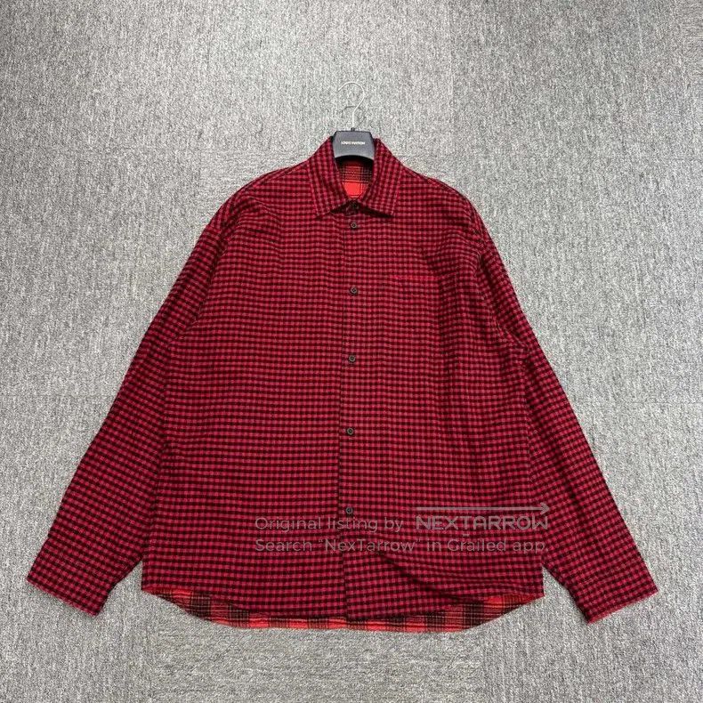 Balenciaga Balenciaga Check Double-Sided Shirt. Size US S / EU 44-46 / 1 - 1 Thumbnail