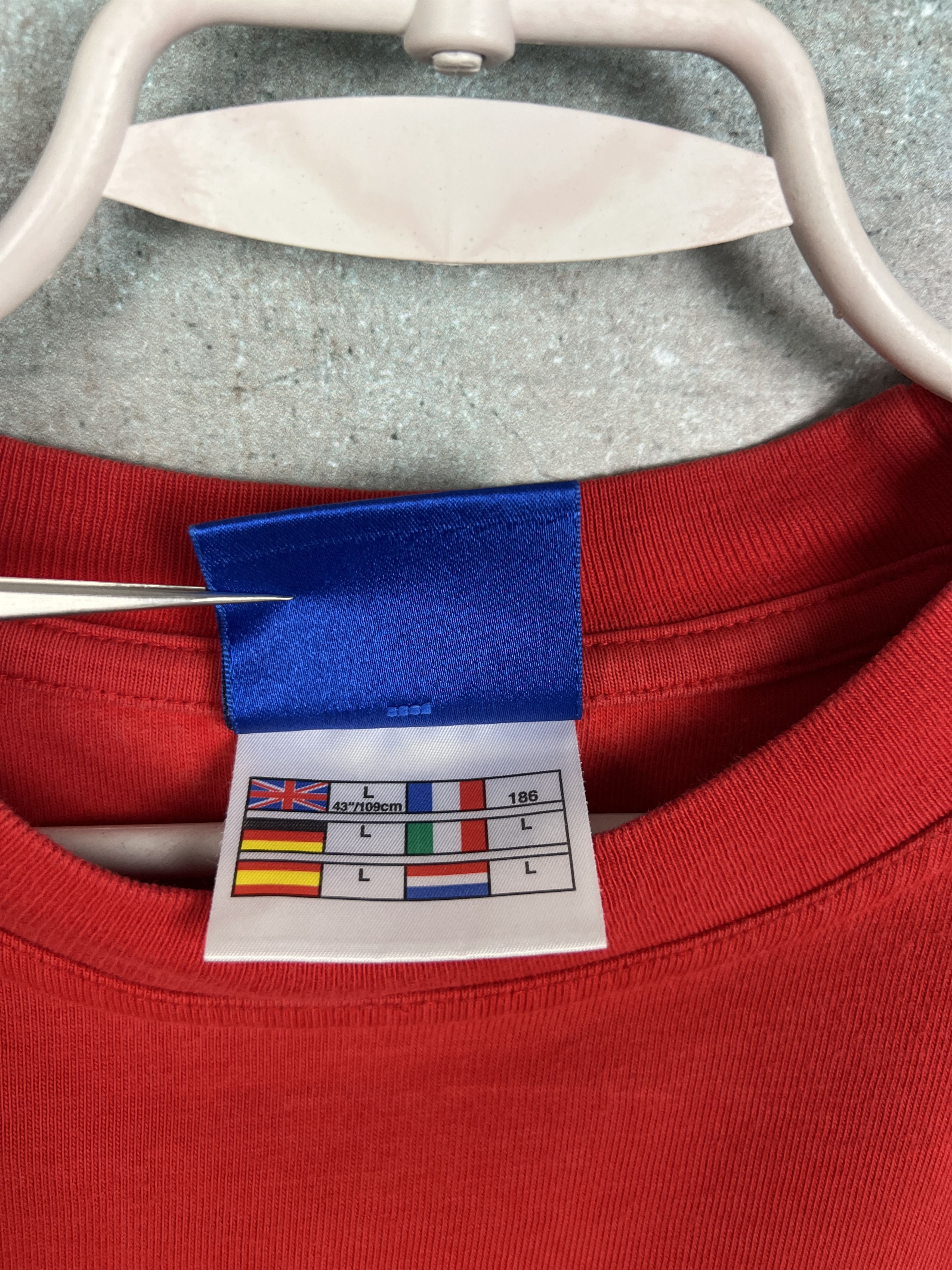 Umbro England Retro Replicas football shirt Long Sleeve Jersey Size US L / EU 52-54 / 3 - 6 Thumbnail