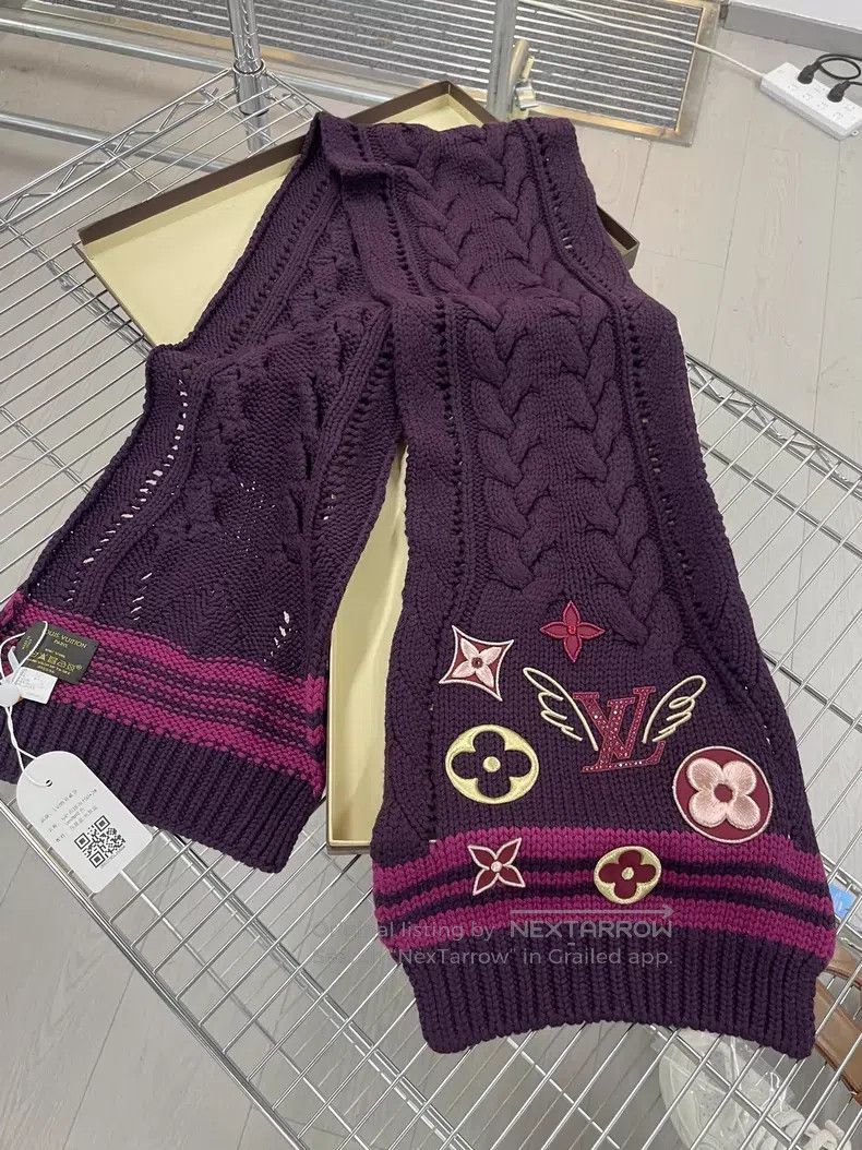 Louis Vuitton Louis Vuitton Purple Multi-Element Logo Wool Woven Scarf Size ONE SIZE - 4 Thumbnail