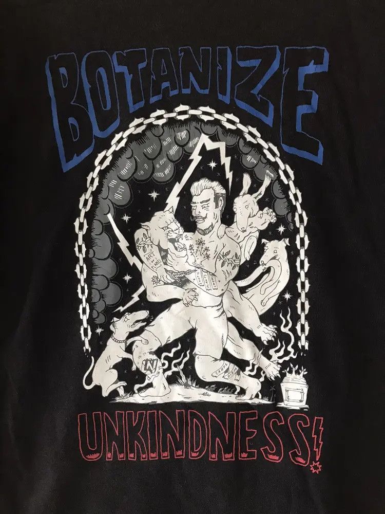 Japanese Brand Unkindness Botanize Faded Tshirts Size US L / EU 52-54 / 3 - 5 Thumbnail