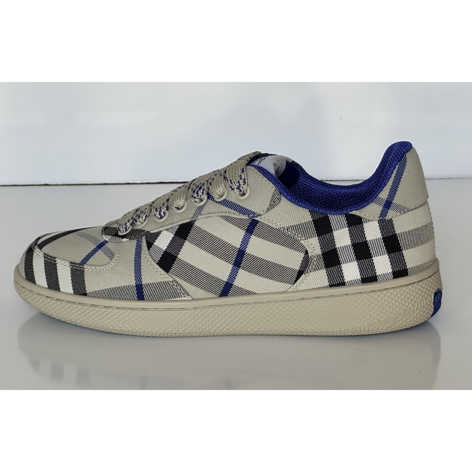 Burberry Burberry Women's Lichen IP Check Sneakers 9 US 8095373 Size US 9 / IT 39 - 6 Thumbnail