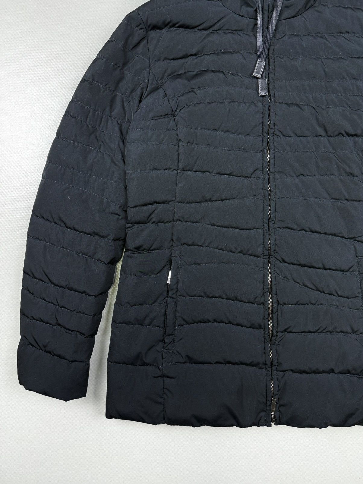 Moncler Moncler Women’s Vintage Long Down Puffer Jacket Size 2 Size S / US 4 / IT 40 - 5 Thumbnail