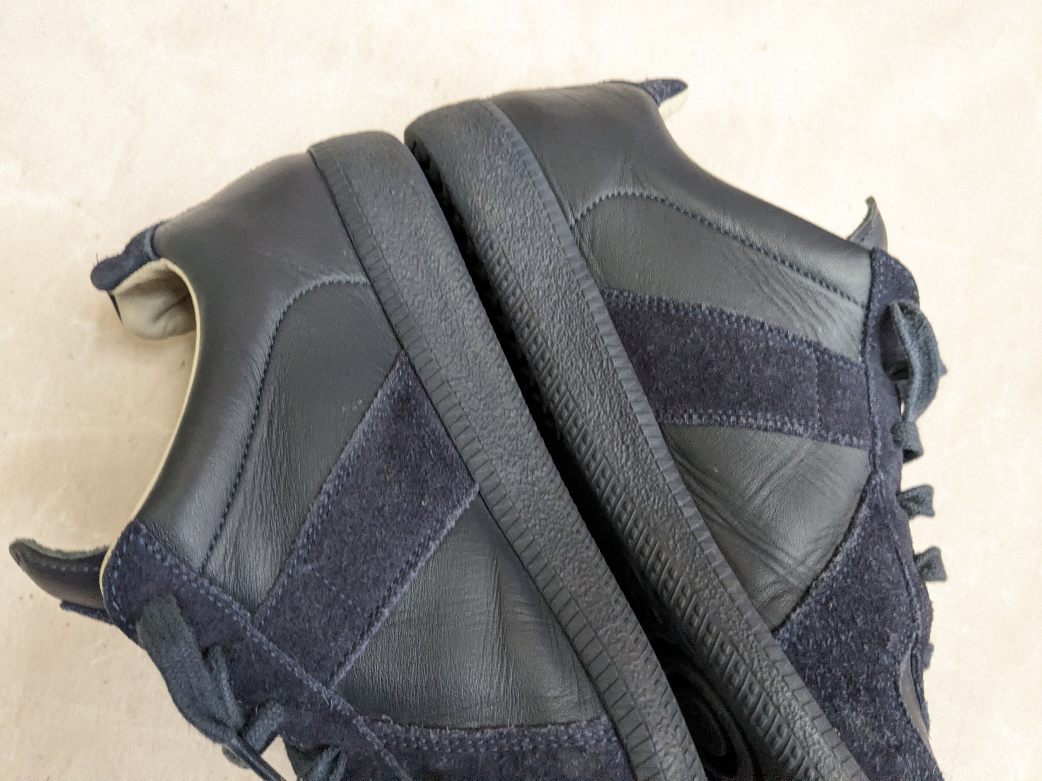 Maison Margiela Maison Margiela Replica GAT Navy Blue 9 42 Low Tops Size US 9 / EU 42 - 15 Thumbnail