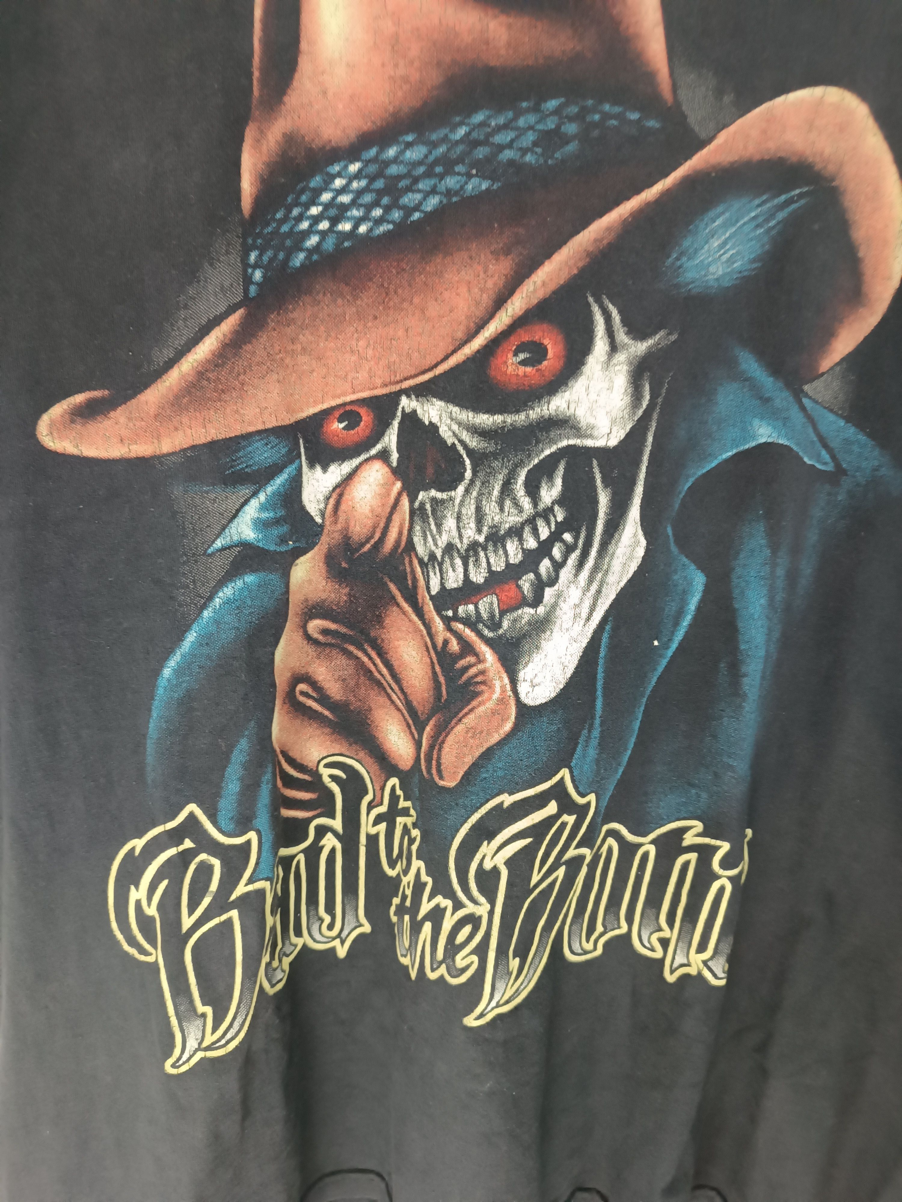 Vintage VINTAGE Y2K BAD TO THE BONE SKULL HORROR FADED ADULT TEE Size US XL / EU 56 / 4 - 11 Thumbnail