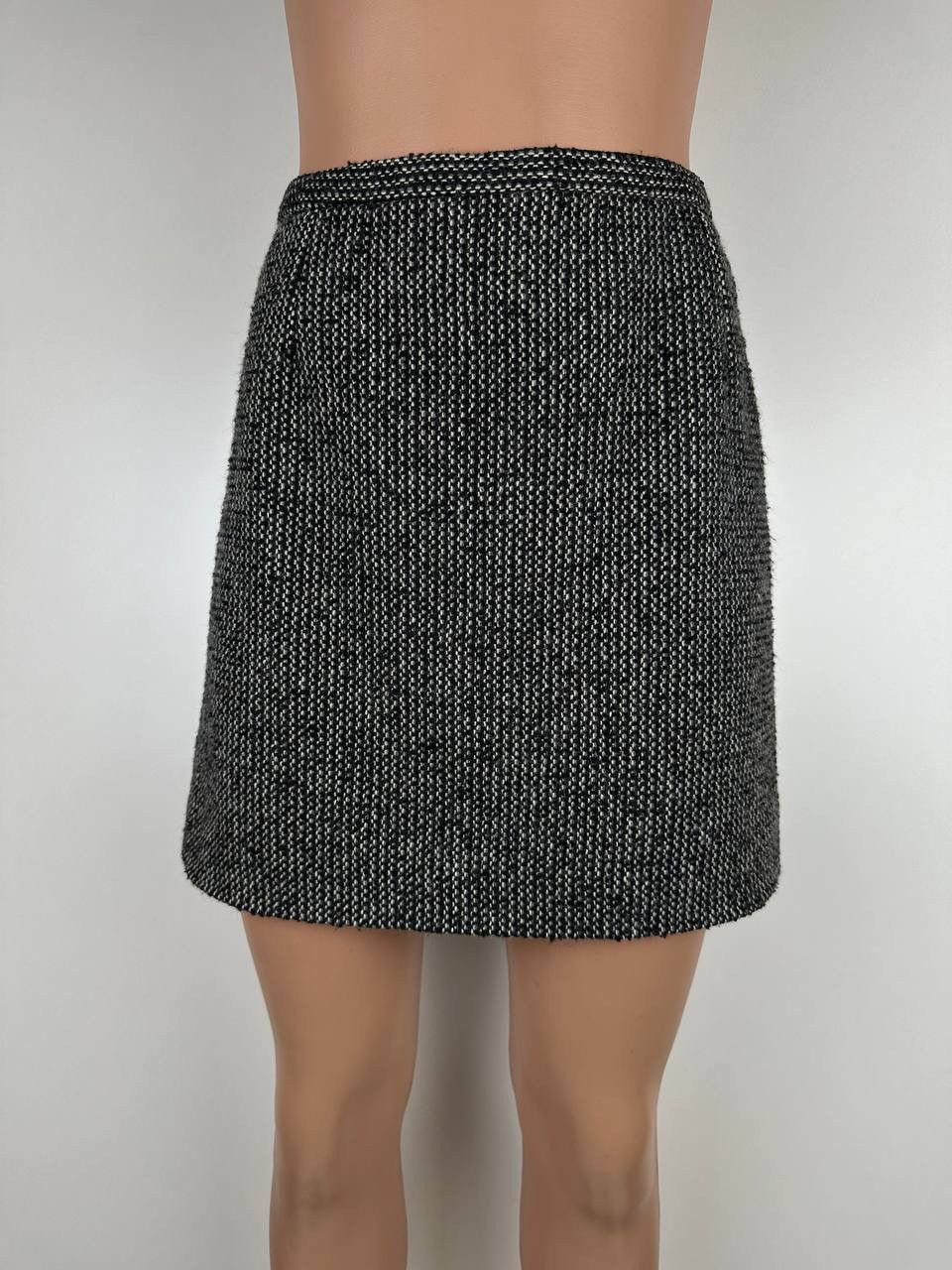 Dolce & Gabbana Skirt Dolce & Gabbana Size 28" / US 6 / IT 42 - 1 Thumbnail
