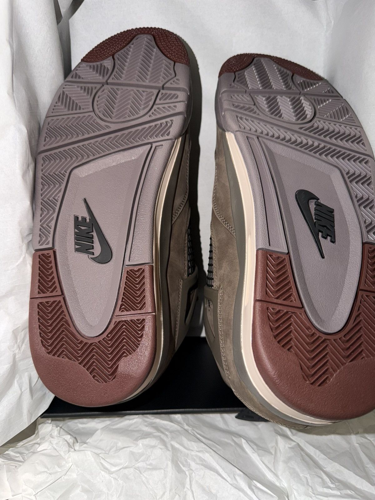 Jordan Brand A Ma Maniére x Air Jordan 4 Retro – Dark Mocha (Size 11) Size US 11 / EU 44 - 3 Thumbnail