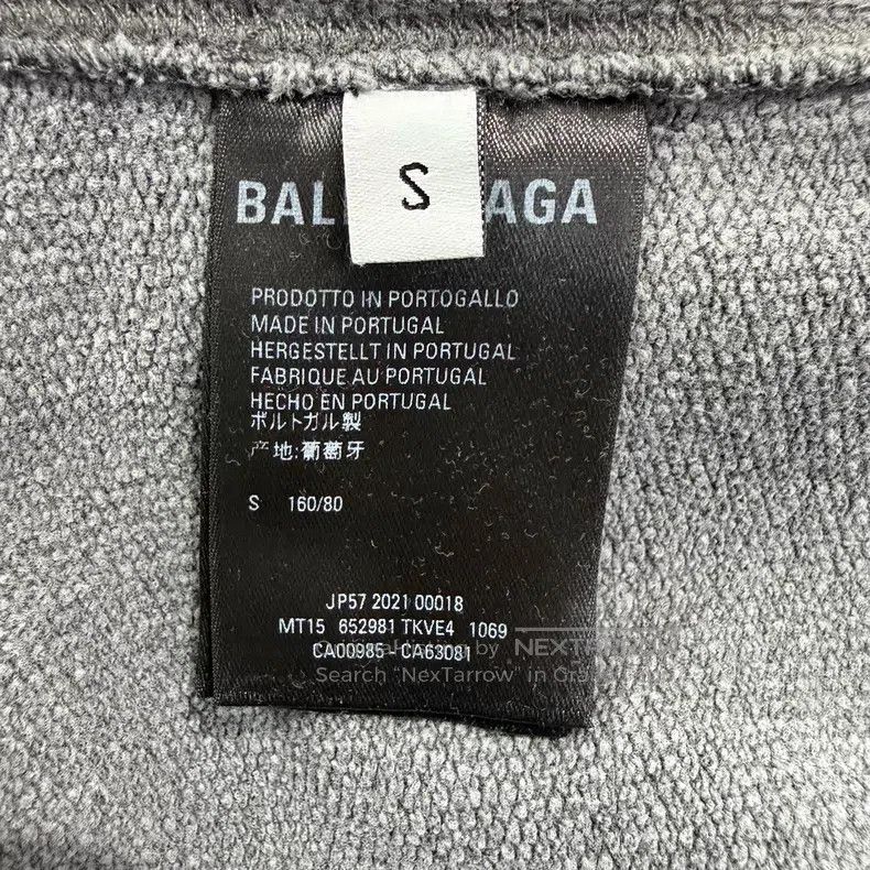 Balenciaga Balenciaga Letter Print Distressed Eco Logo Casual Long Sl Size US S / EU 44-46 / 1 - 5 Thumbnail