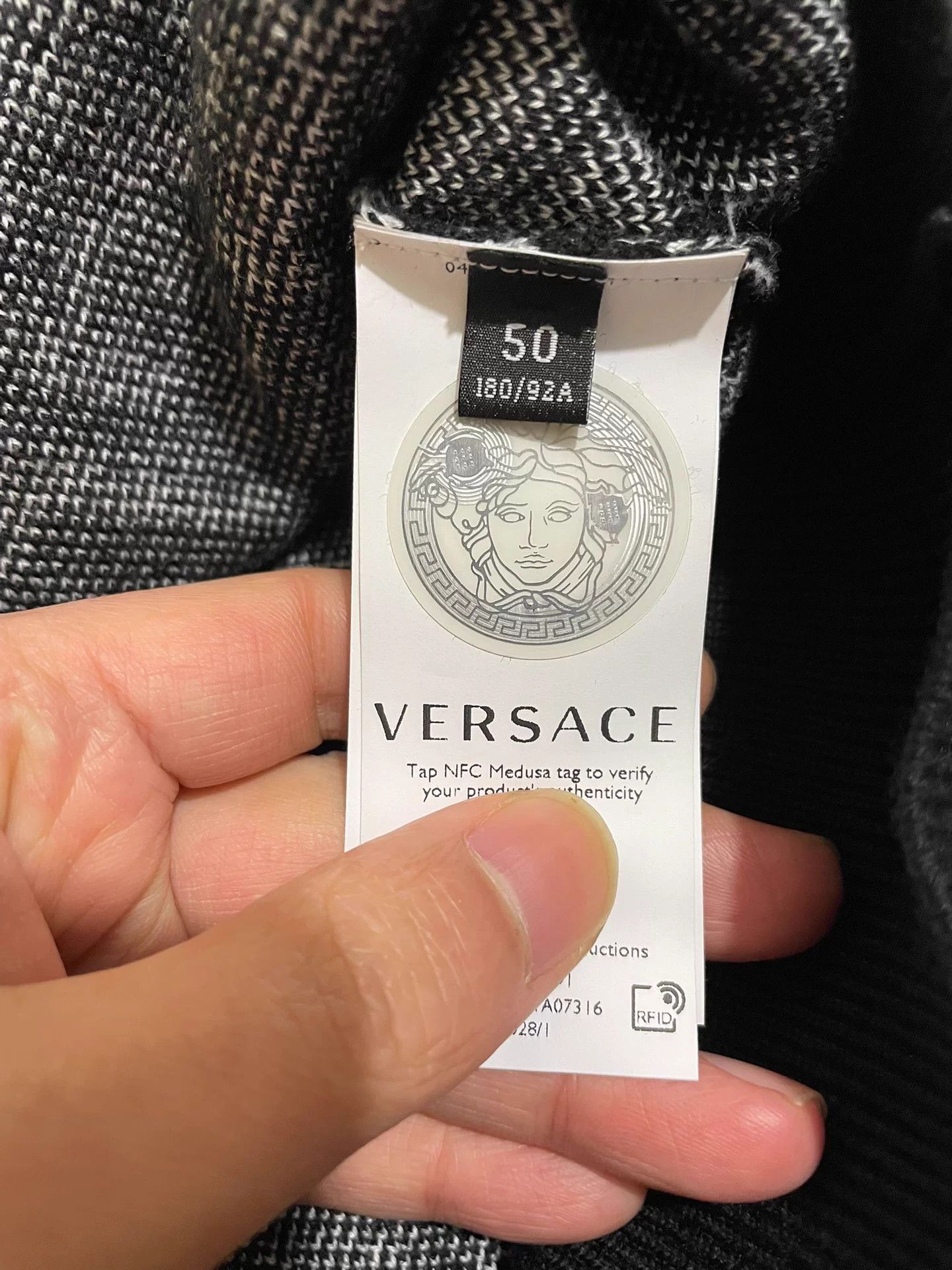 Versace Versace Limited Wool Knit Milan Runway Sweater Size US M / EU 48-50 / 2 - 7 Thumbnail