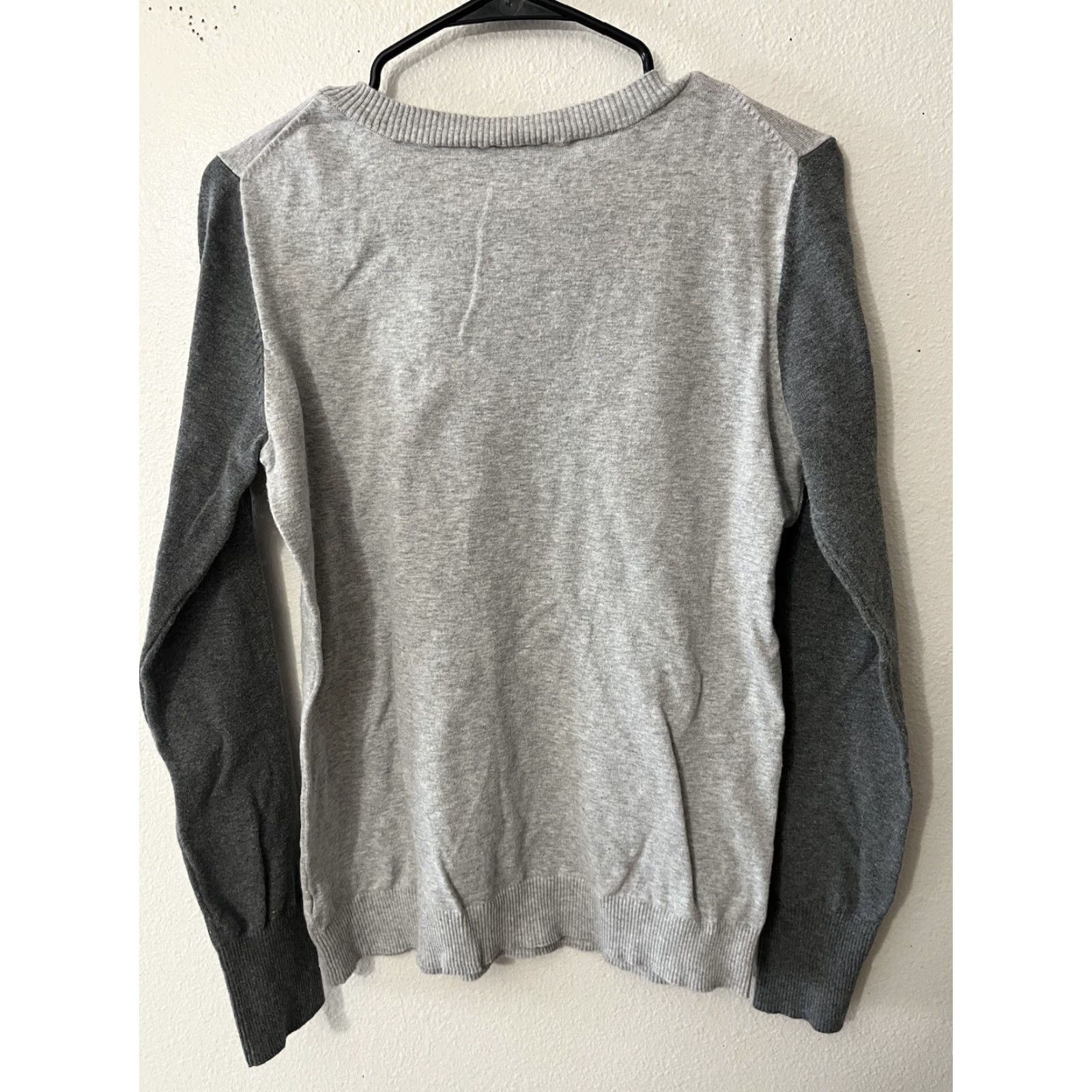 Express EXPRESS Sweater Pullover Gray Womens Large Size L Knit Lightweight 3/4 Sleeve Round Neck Bedazzled Pullover Size L / US 10 / IT 46 - 2 Thumbnail