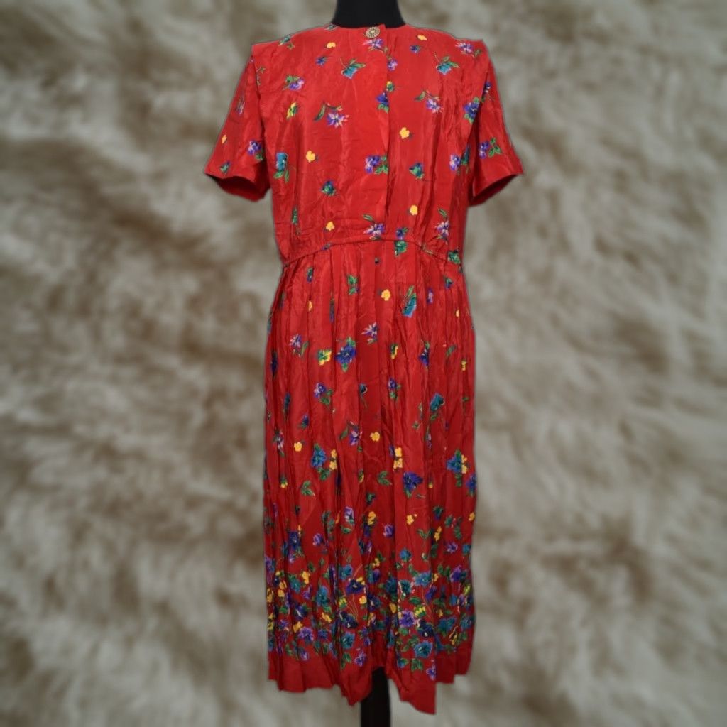 Fay VINTAGE Leslie Fay Dress Pleated Floral Midi Shirt Dress Small Red 8P Petite Waist Belted Short Sleeve Women Size S / US 4 / IT 40 - 1 Thumbnail
