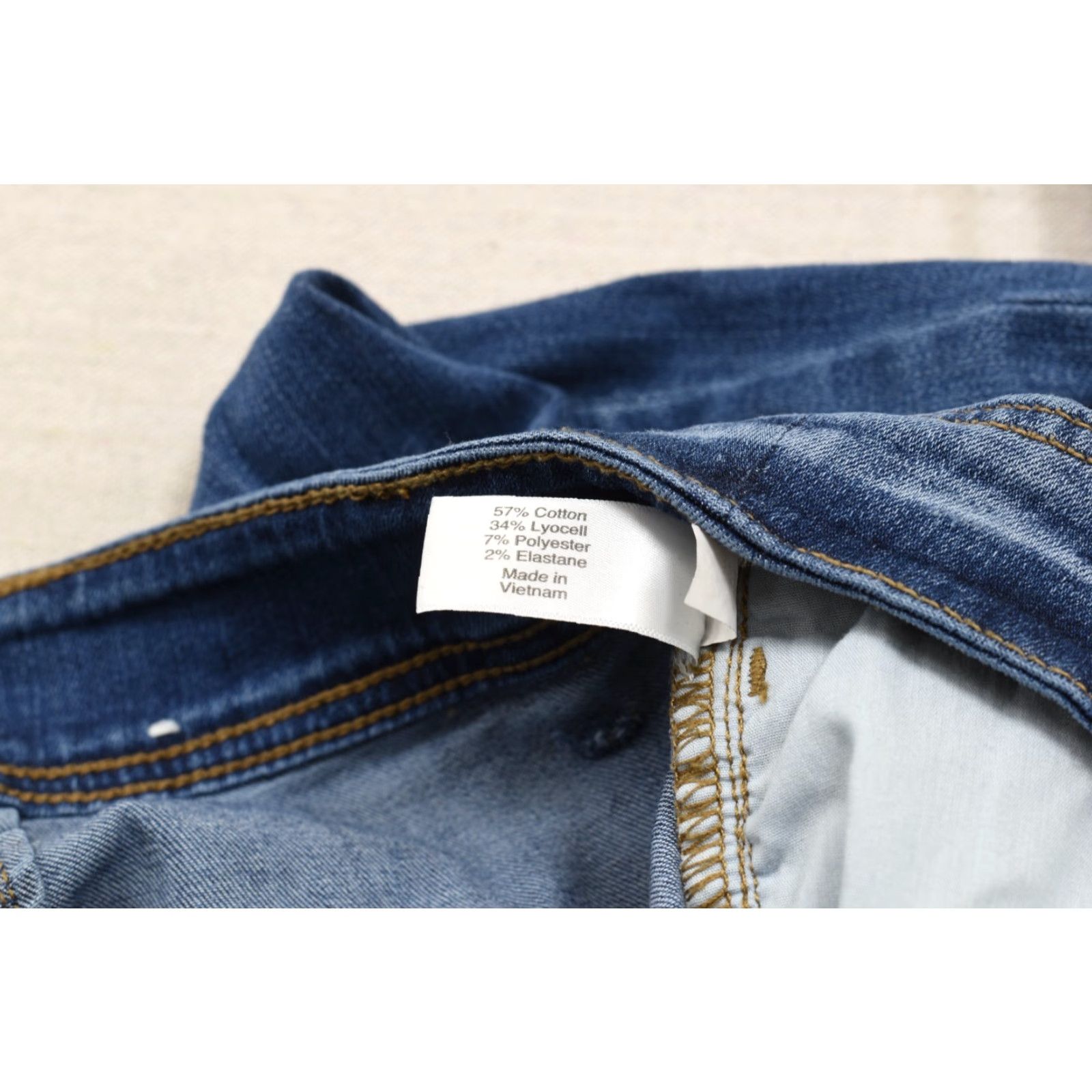Vintage Lane Bryant Signature Fit Flex Magic Waistband High-Rise Jegging Size 20 Blue Denim Cotton Blend Stretch 5-Pocket Woman Plus Jeans Size 42" / US 20 - 8 Thumbnail