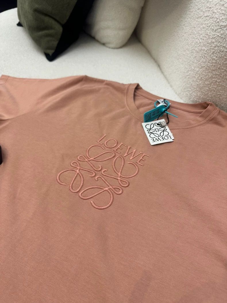 Loewe LOEWE Round neck short sleeve T-shirt with Logo embroidery Size US L / EU 52-54 / 3 - 3 Thumbnail