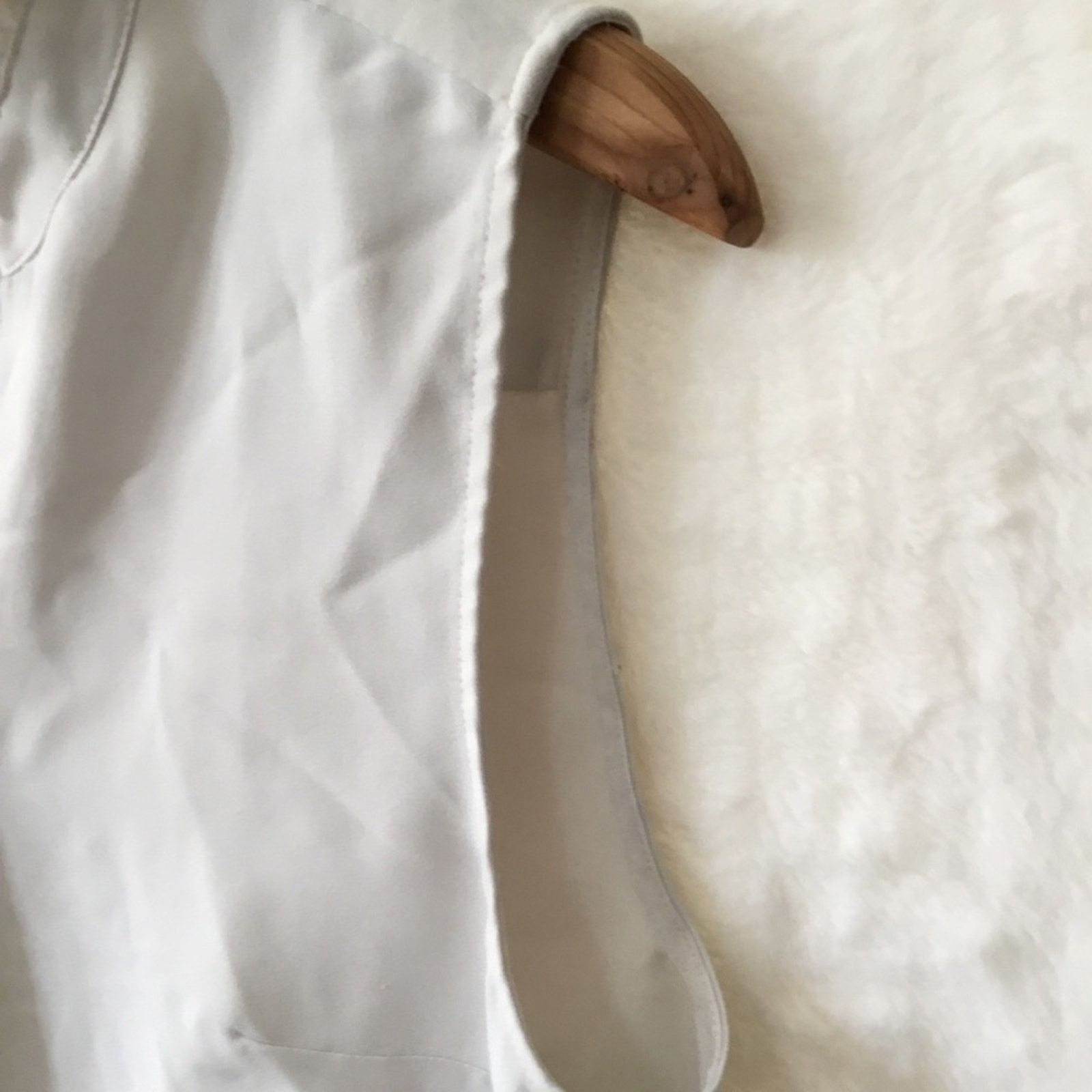 Ann Taylor Ann Taylor Light Beige Sleeveless Button Blouse Size M / US 6-8 / IT 42-44 - 3 Thumbnail