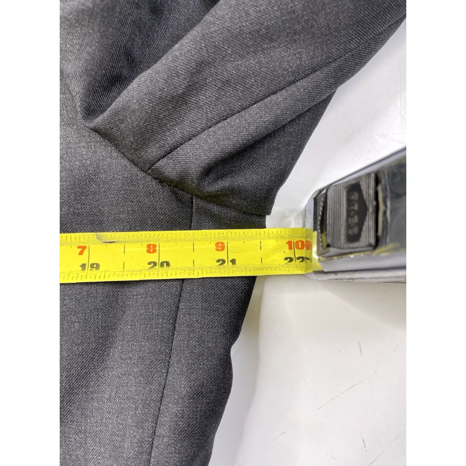 Isaia Isaia Blazer Jacket Men 42R Wool Gray Striped Notch Lapel Double-Vented Single-Breasted 3-Button Logo Classic Designer Shirt? Size 42R - 7 Thumbnail