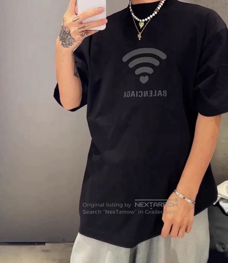 Balenciaga Balenciaga WiFi Print Short Sleeve Size US S / EU 44-46 / 1 - 1 Thumbnail
