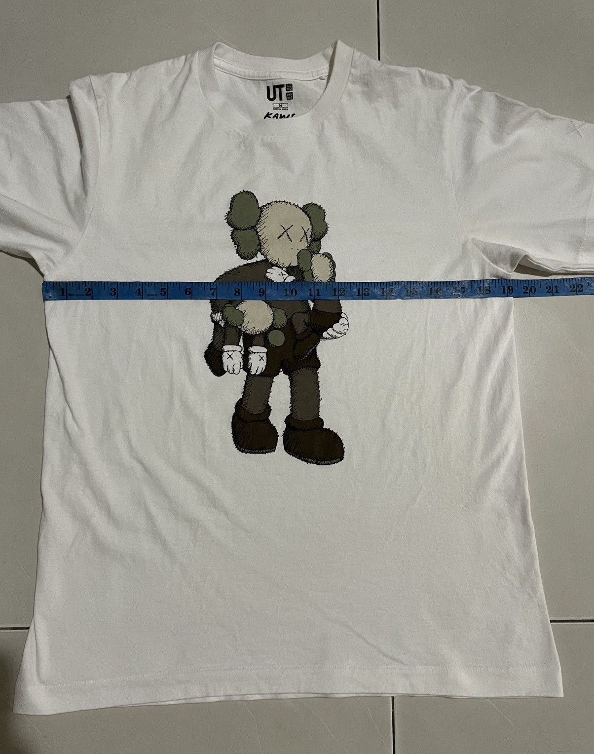 Kaws × Uniqlo Kaws x Uniqlo Japanese Brand Tshirt Size US M / EU 48-50 / 2 - 8 Thumbnail