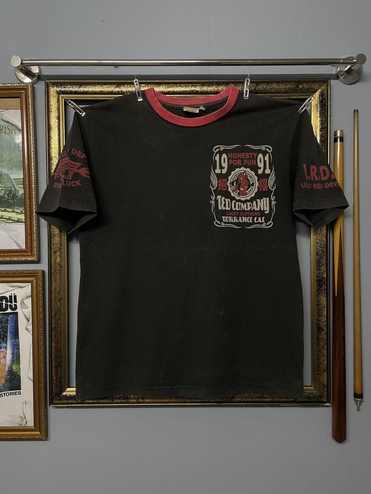 Designer × Japanese Brand × Vintage Vintage 90s Japan Designer Ted Company Devil Red Faded Tee Size US M / EU 48-50 / 2 - 6 Thumbnail