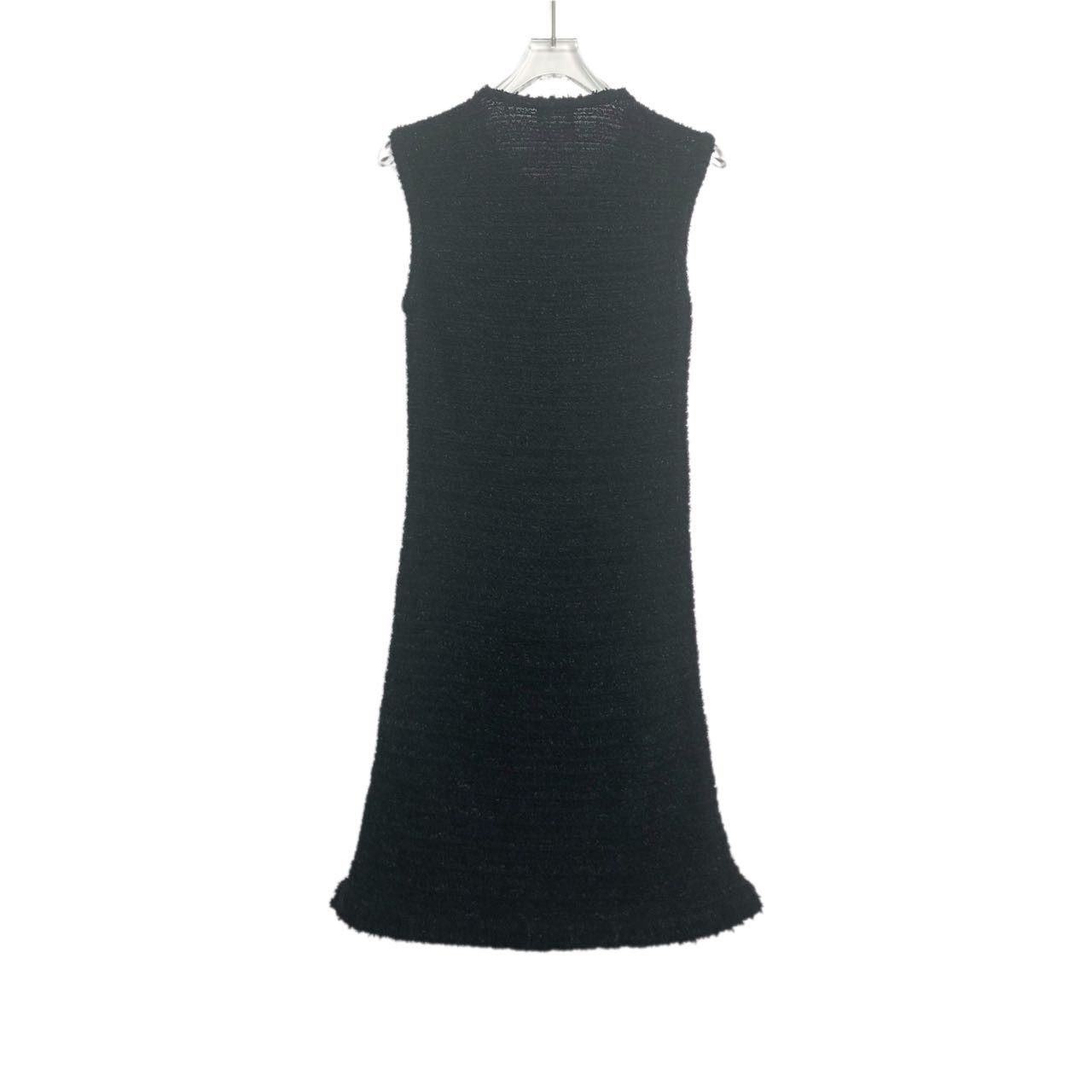 Chanel Chanel Raw Edge Elegant Slim-fit Sleeveless Dress K26WX Size XS / US 0-2 / IT 36-38 - 2 Thumbnail