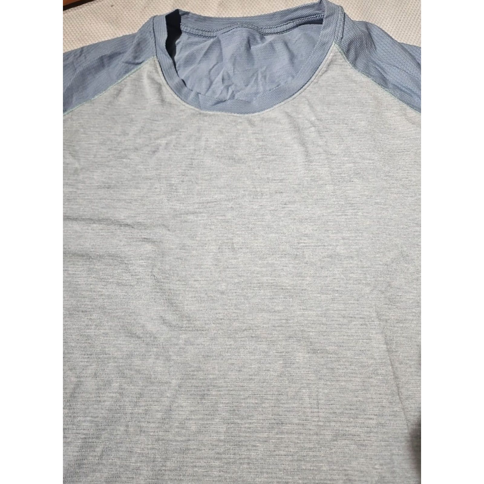 Lululemon Lululemon Shirt Mens XL Blue Colorblock Athletic Casual Stretch Workout Tee Size US XL / EU 56 / 4 - 5 Thumbnail