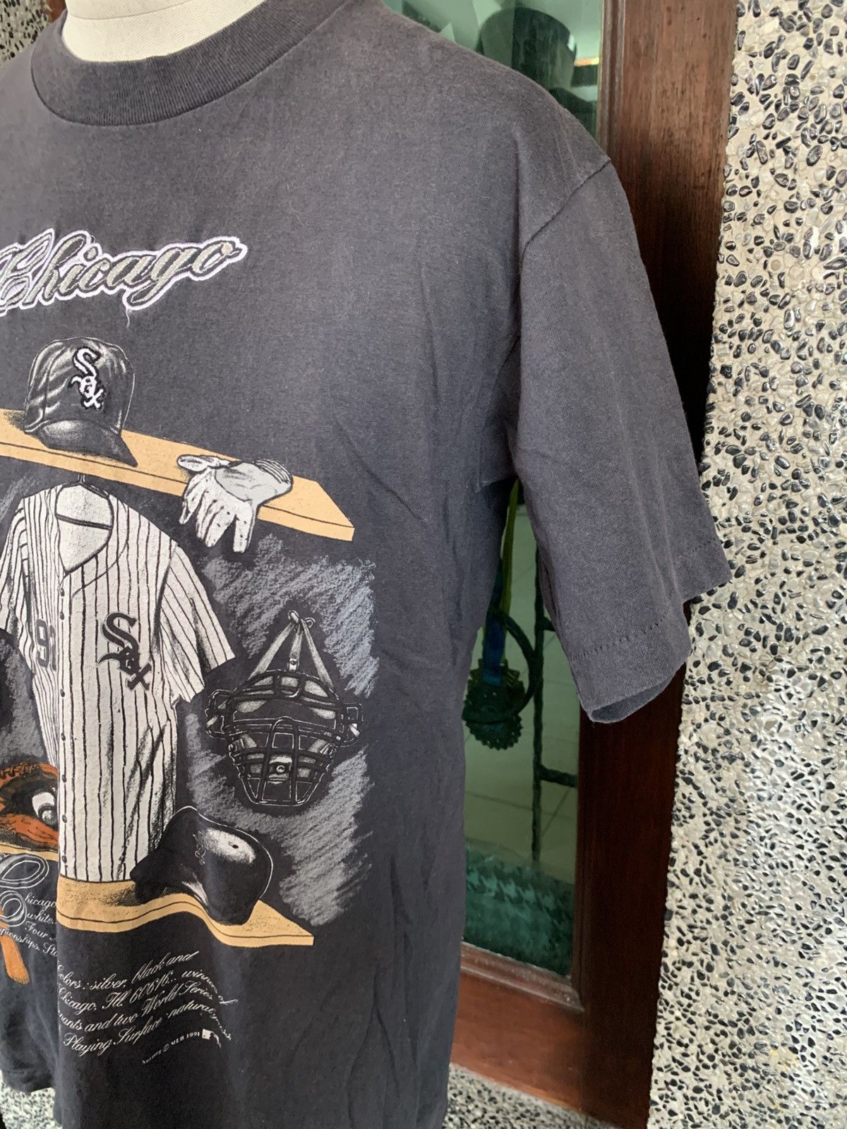 MLB Vintage 90s Chicago White Sox MLB Nutmeg T shirt Size US L / EU 52-54 / 3 - 4 Thumbnail