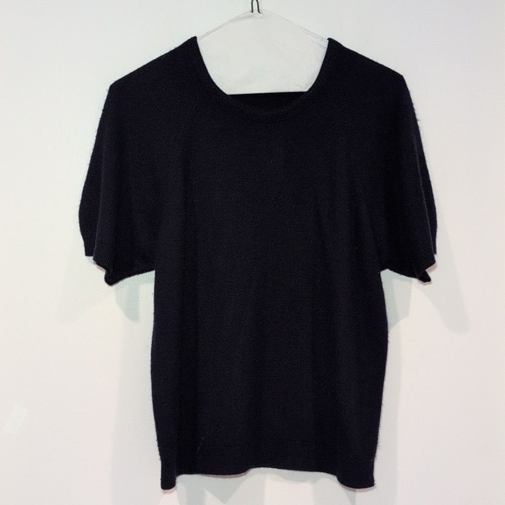 Designer Designers Originals Chic Black Knit Top size Medium. Size L / US 10 / IT 46 - 1 Thumbnail