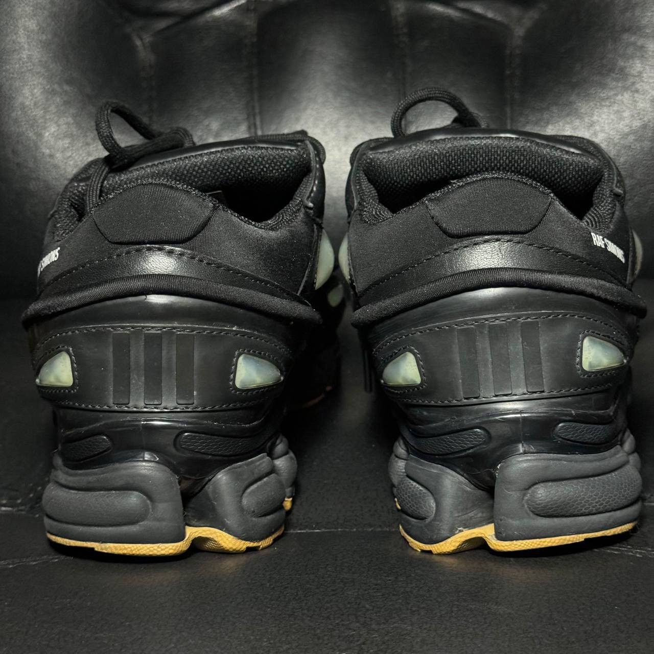 Adidas × Raf Simons Adidas Raf Simons Ozweego Bunny Black Size US 8.5 / EU 41-42 - 2 Thumbnail