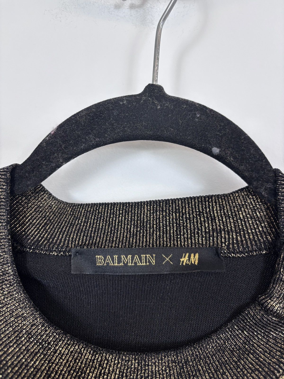 Balmain × H&M Balmain x H&M Women’s Gold Metallic Shimmer Sweater Size L / US 10 / IT 46 - 8 Thumbnail
