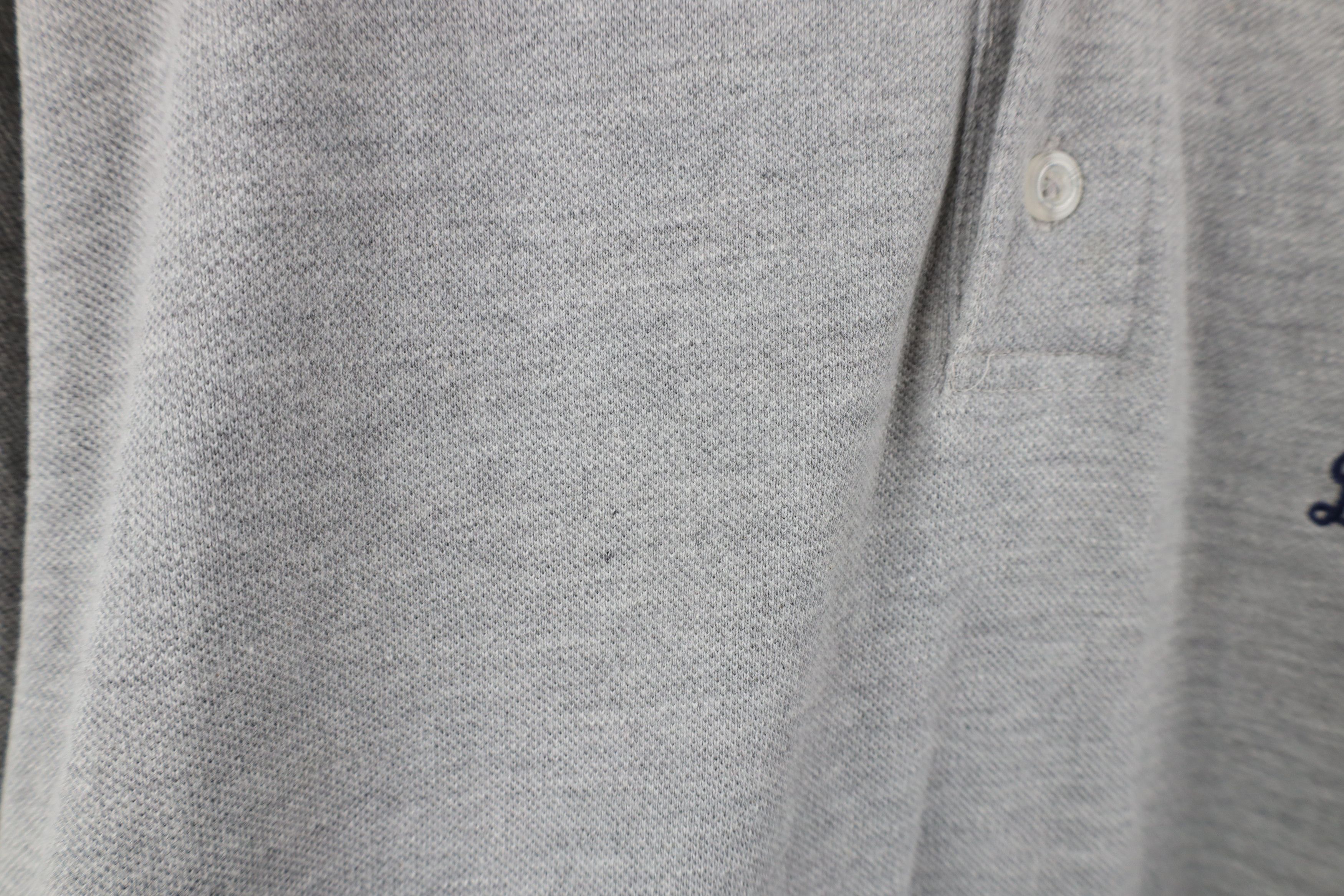 Vintage Vintage 90s Faded Old English D Detroit Tigers Baseball Polo Size US L / EU 52-54 / 3 - 7 Thumbnail