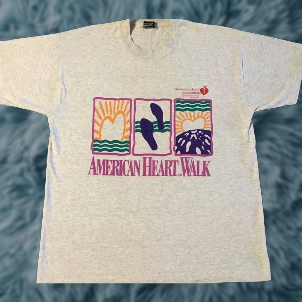 Vintage VINTAGE American Heart Walk Shirt XL Gray Single Stitch Mens 90s Grunge Surf Track & Field USA Retro Size US XL / EU 56 / 4 - 1 Thumbnail