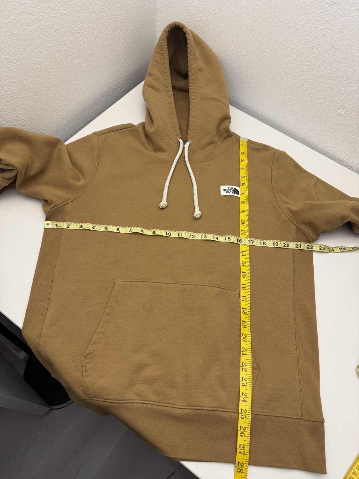 The North Face The North Face Heritage Patch Pullover Hoodie Almond Butter Size US L / EU 52-54 / 3 - 6 Thumbnail