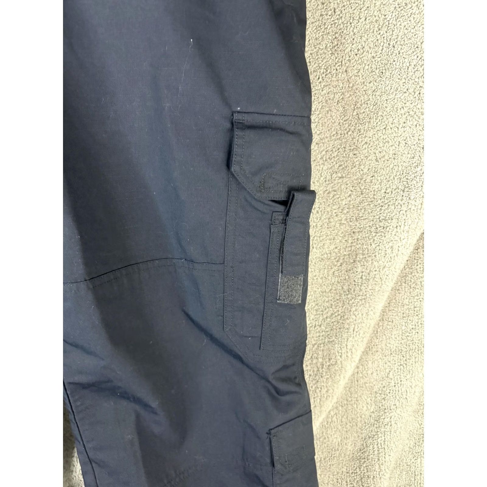 Vintage 5.11 Tactical Pants Mens 44x32 Navy Blue Cargo Ripstop Workwear Outdoor Utility Pants Mens 44 Blue Size US 44 / EU 60 - 7 Thumbnail