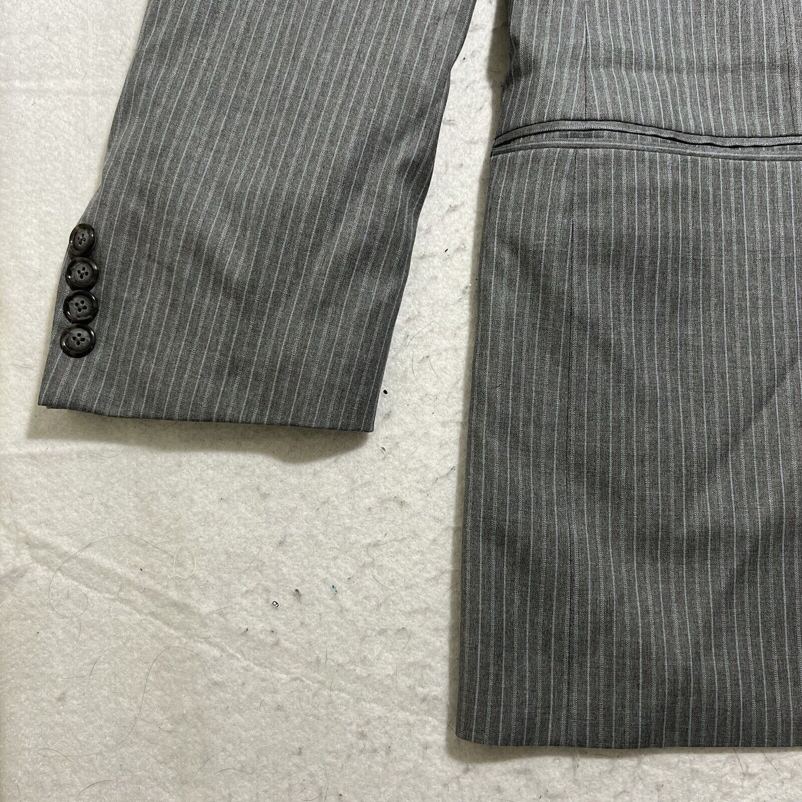 Hickey Freeman Hickey Freeman 44R Worsted Wool Gray Pinstripe Suit Jacket Size 44R - 4 Thumbnail