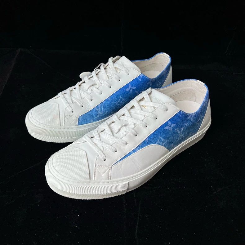 Louis Vuitton Louis Vuitton Blue sky and white cloud board shoes Size US 10 / EU 43 - 1 Thumbnail