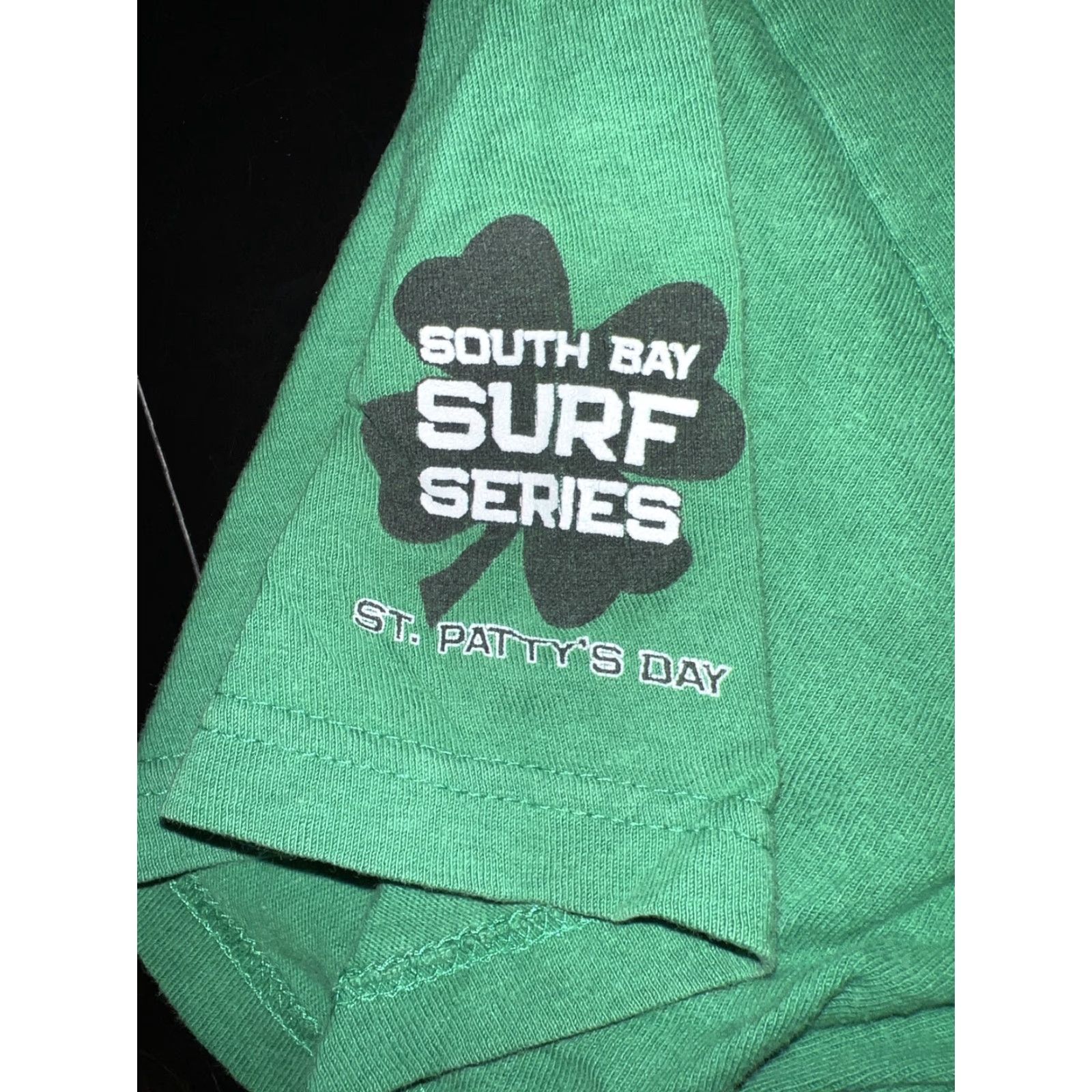 Hanes VINTAGE Body Glove Shirt Small Green Surfing Contest Logo Hanes T-Shirt Men Black? Size US S / EU 44-46 / 1 - 5 Thumbnail