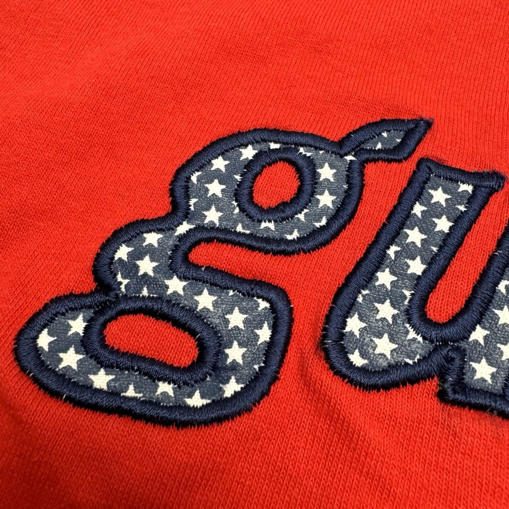 Guess VINTAGE GUESS Women's T-Shirt Red Embroidered Crew Neck Short Sleeve USA 90s M Size M / US 6-8 / IT 42-44 - 3 Thumbnail