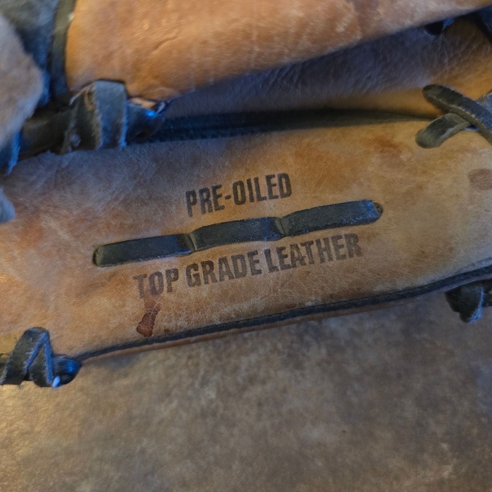 Other Black Brown | WILSON | Pro Select A2476 Glove Size ONE SIZE - 4 Thumbnail