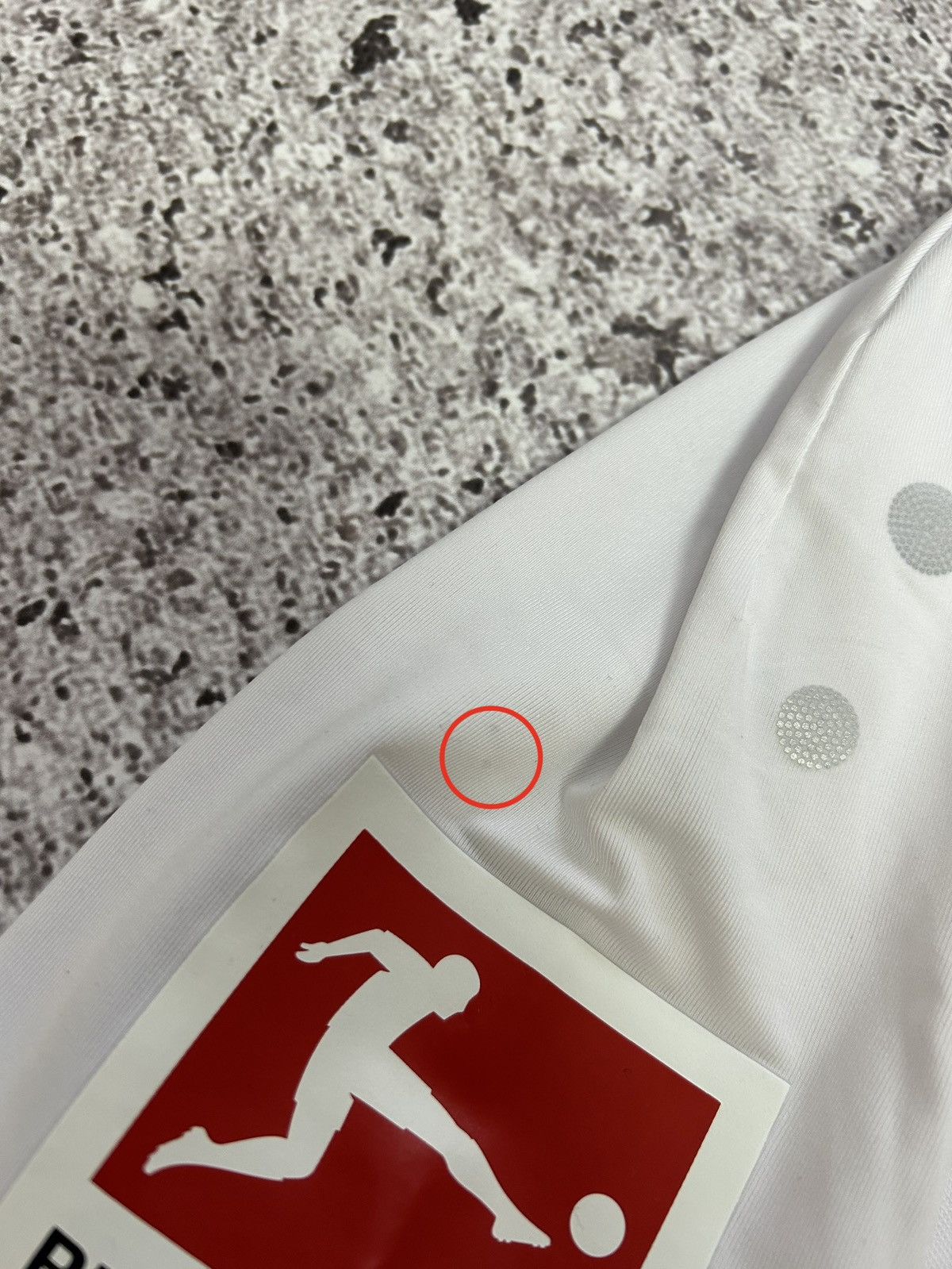 Vintage Jako Germany VFB Stuttgart 2020 2021 Klement Soccer Jersey Size US L / EU 52-54 / 3 - 14 Thumbnail