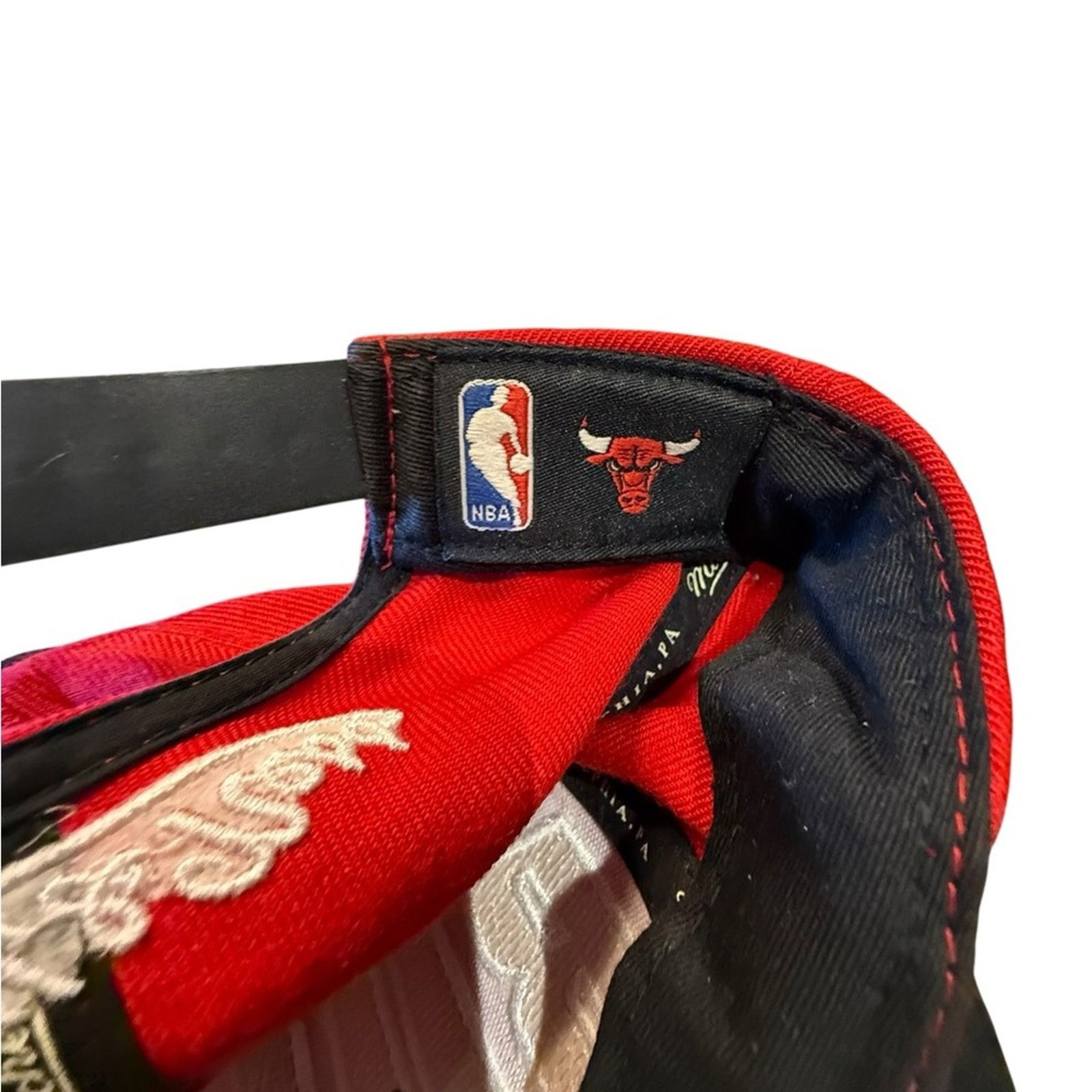 Mitchell & Ness NBA Chicago Bulls Red/Black Flat Bill Cap/Hat Mitchell &Ness Size ONE SIZE - 7 Thumbnail