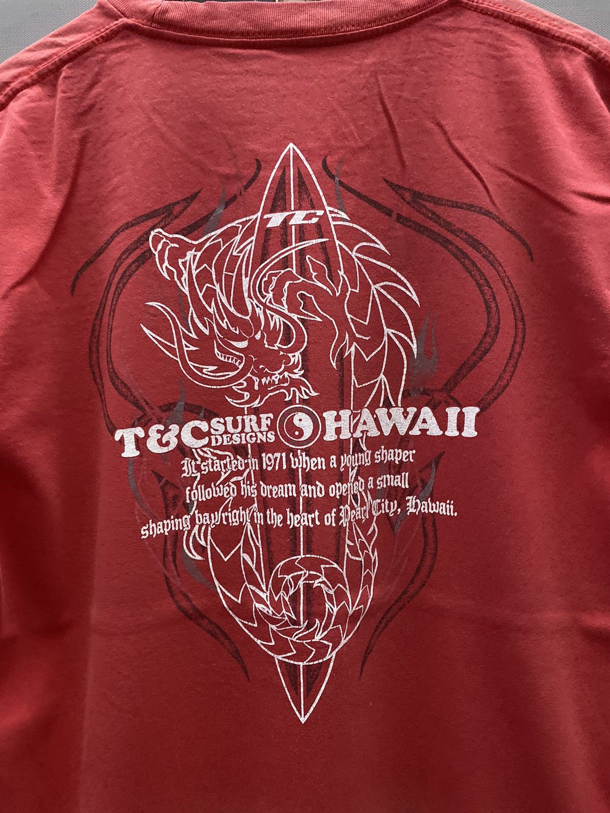 Affliction Vintage Thrashed Faded T&C Surf Dragon Design tee Size US L / EU 52-54 / 3 - 2 Thumbnail