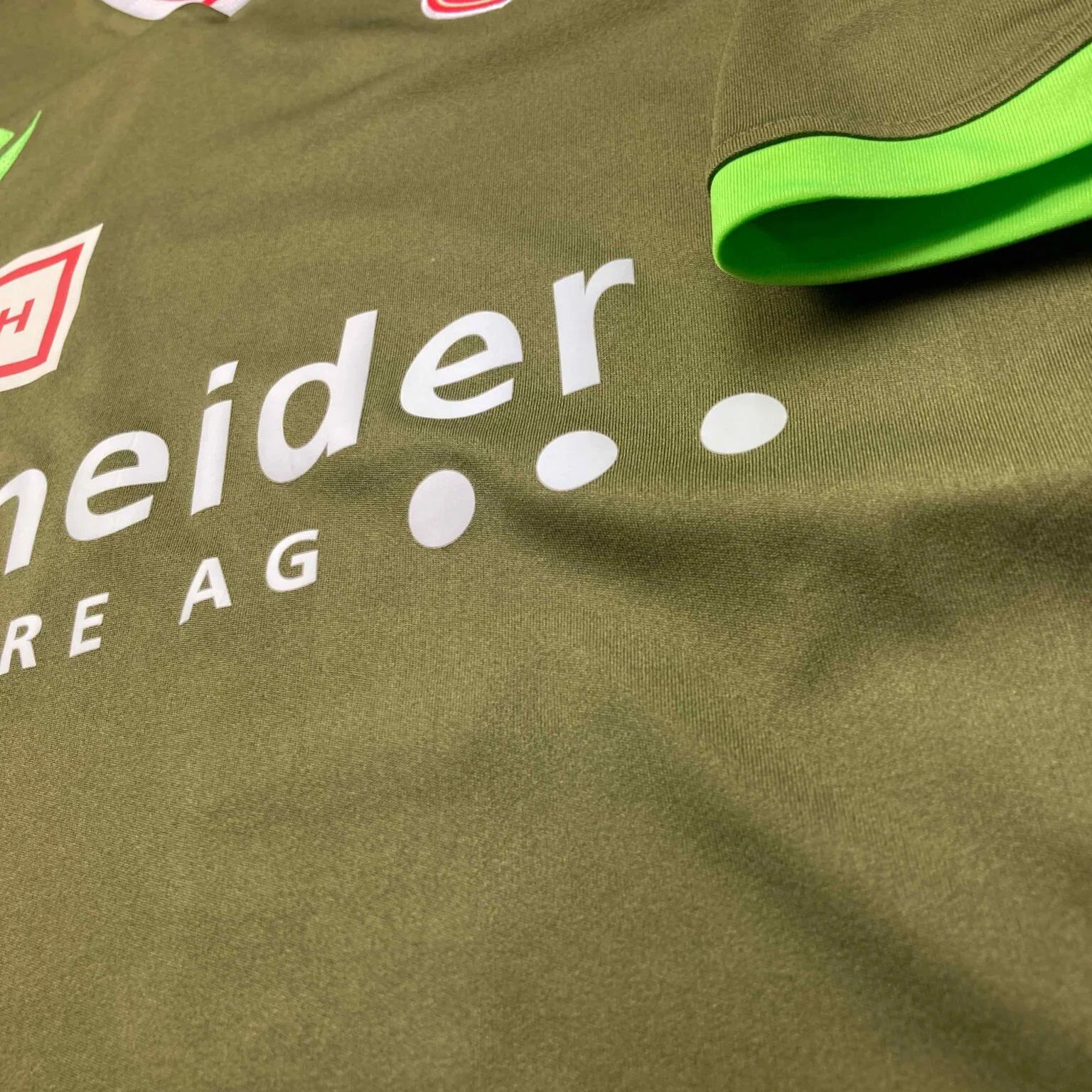 Macron FC Thun 2020-21 Macron Kyeremateng football jersey size XL Size US XL / EU 56 / 4 - 3 Thumbnail