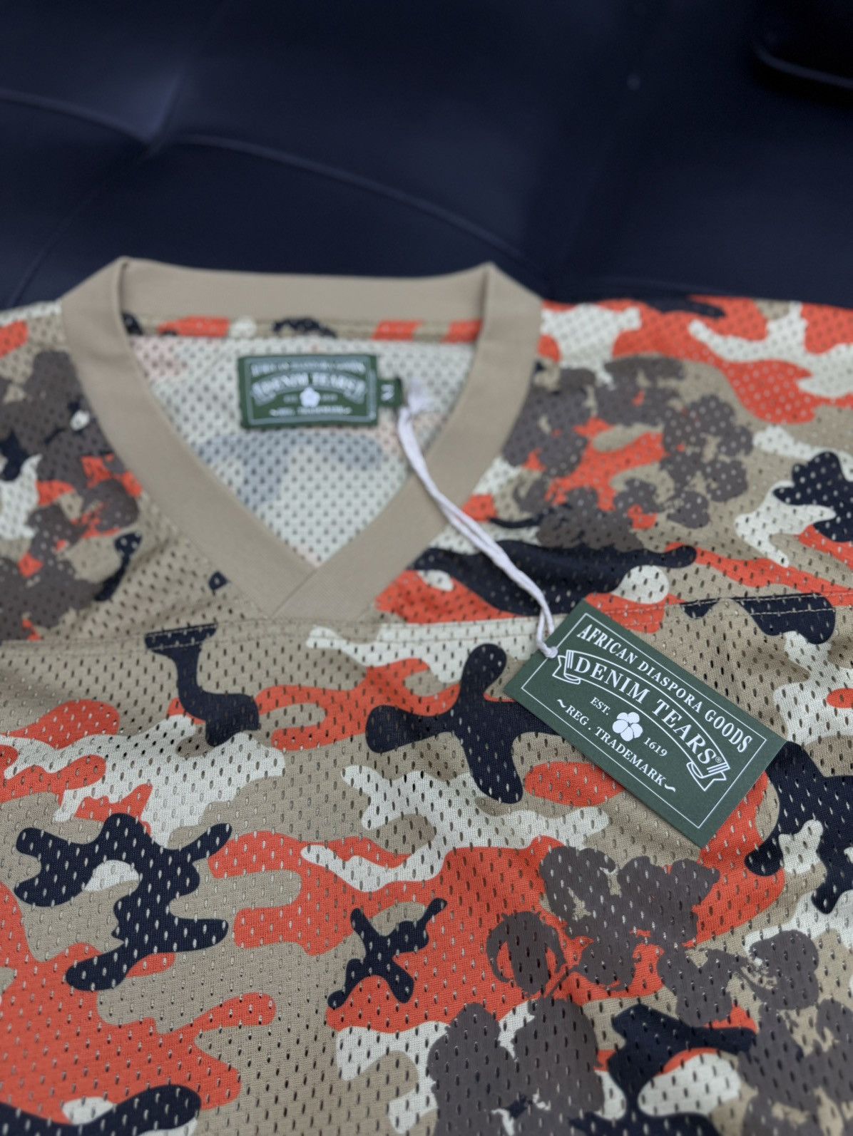 DENIM TEARS Denim Tears Tan Orange Camo Cotton Wreath Jersey (XL) (NEW) Size US XL / EU 56 / 4 - 4 Thumbnail