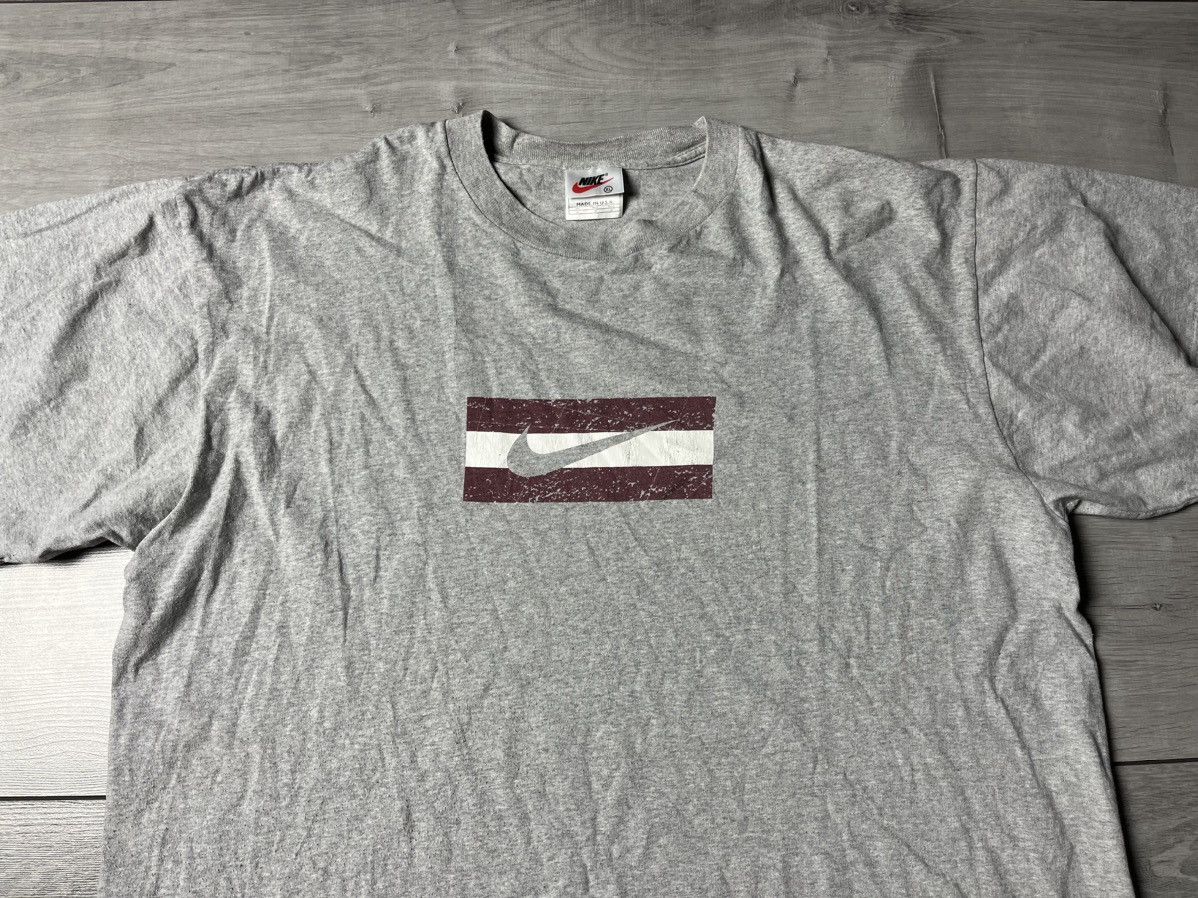 Nike Vintage Nike T-shirt USA size XLarge box logo Size US XL / EU 56 / 4 - 3 Thumbnail
