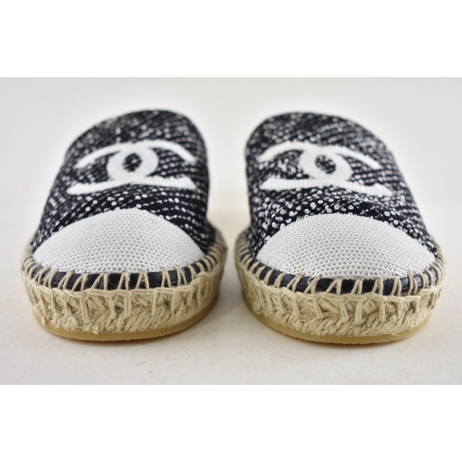Chanel Chanel 24P Black Tweed White Sequin CC Logo Backless Size US 9 / IT 39 - 7 Thumbnail